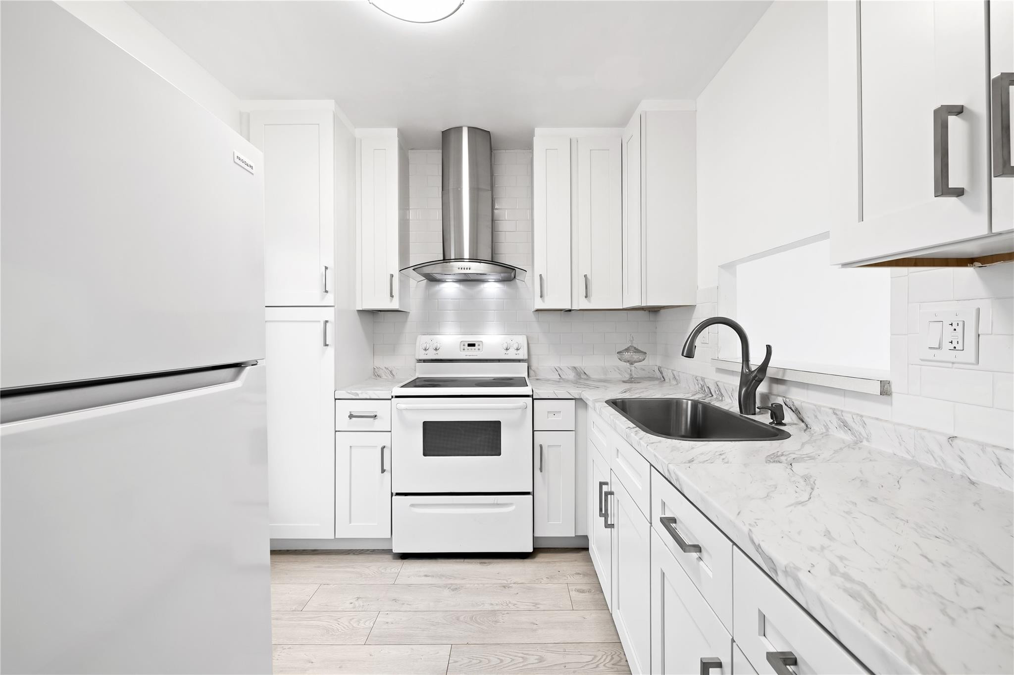 5031 W Oakland Park #309