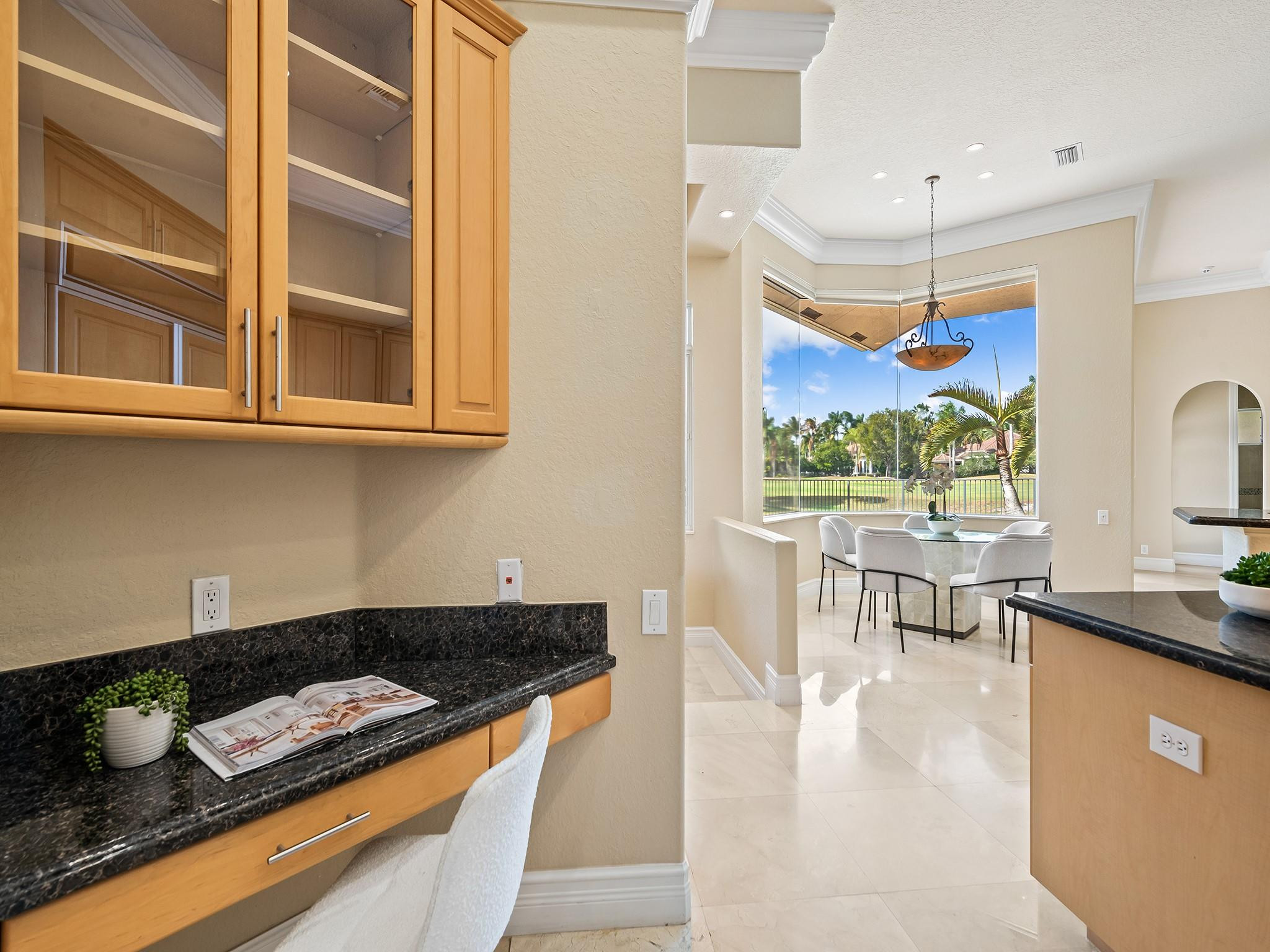 2579 Mayfair Weston, FL 33327