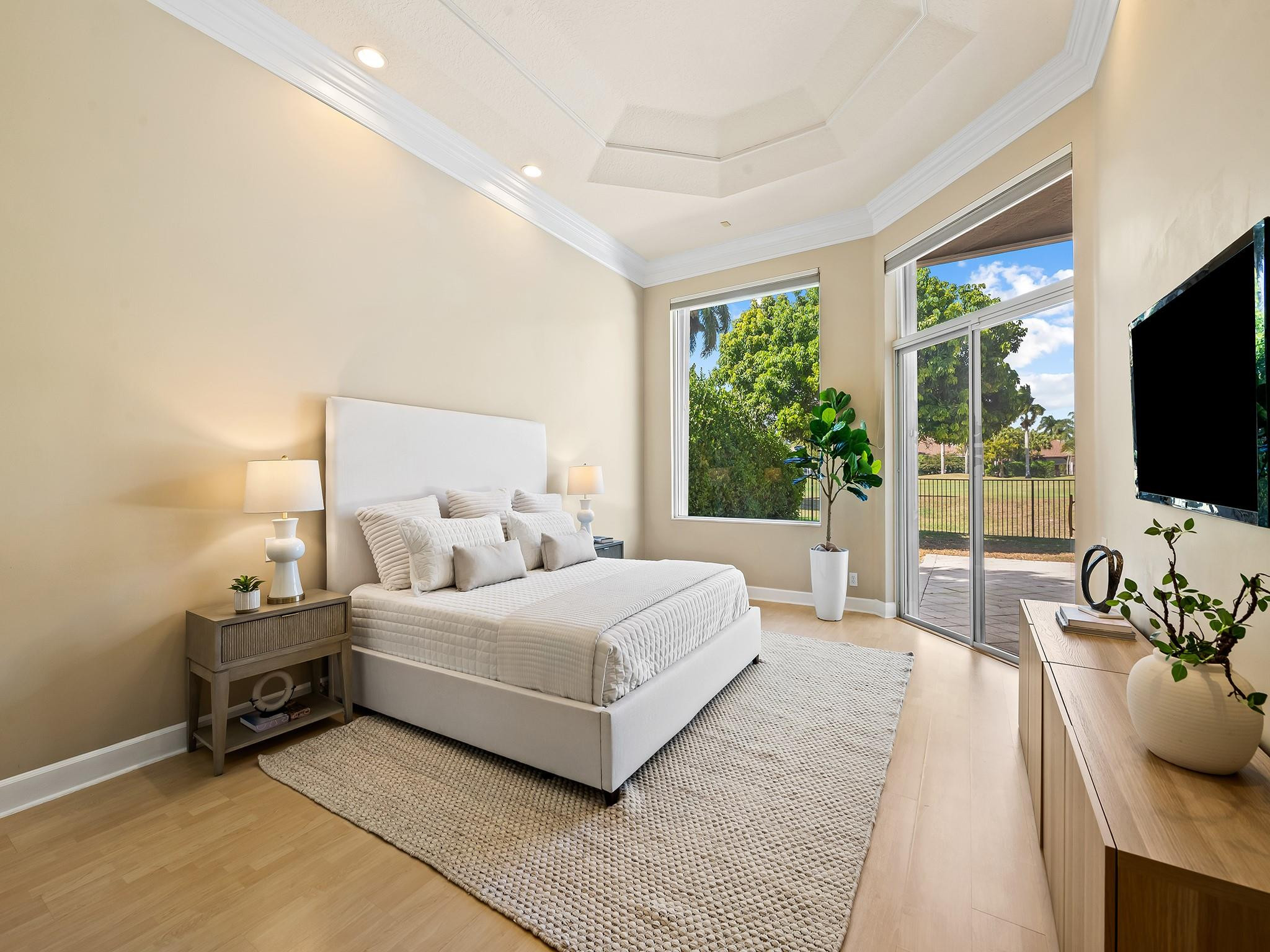 2579 Mayfair Weston, FL 33327