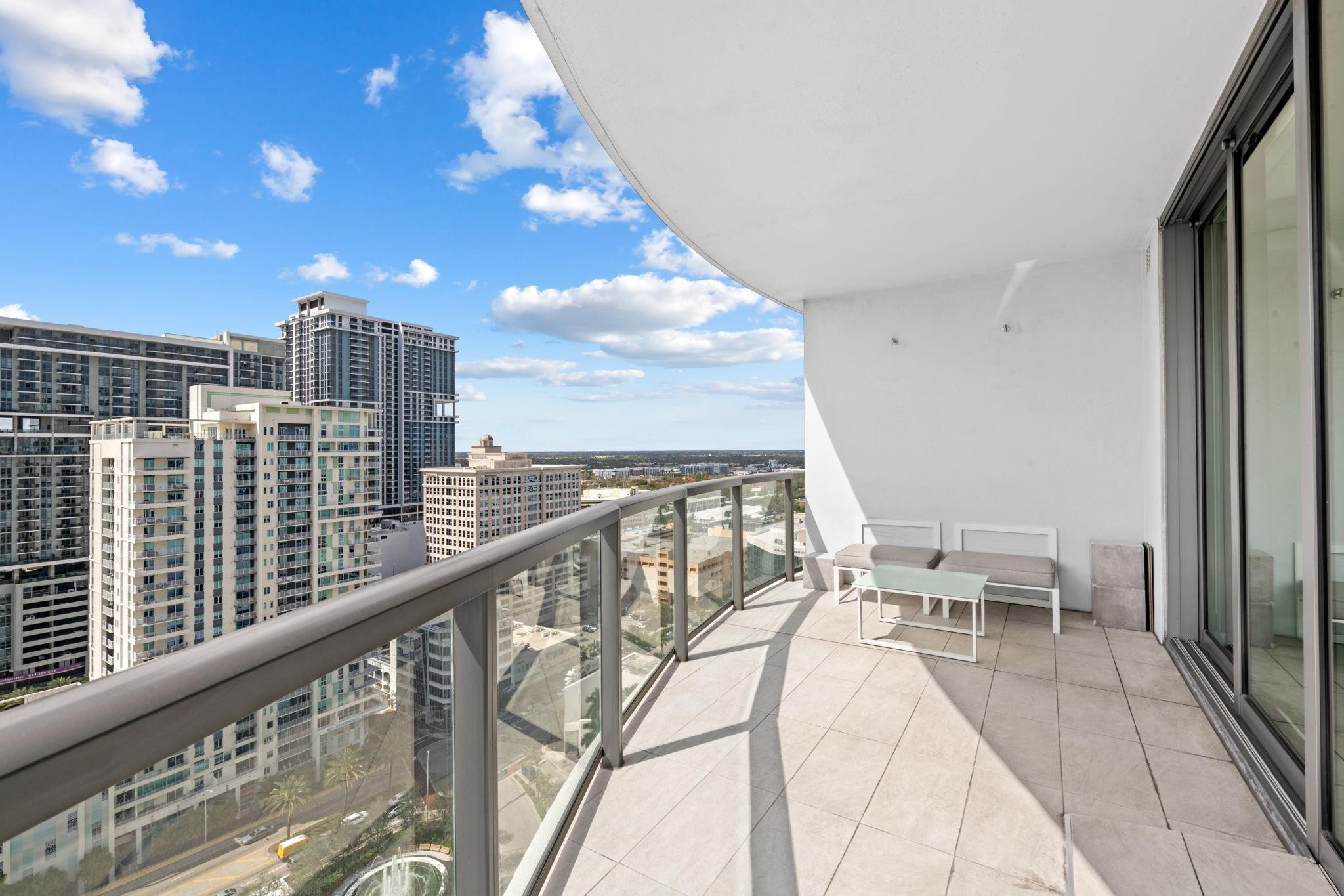 100 E Las Olas #2404 Fort Lauderdale, FL 33301