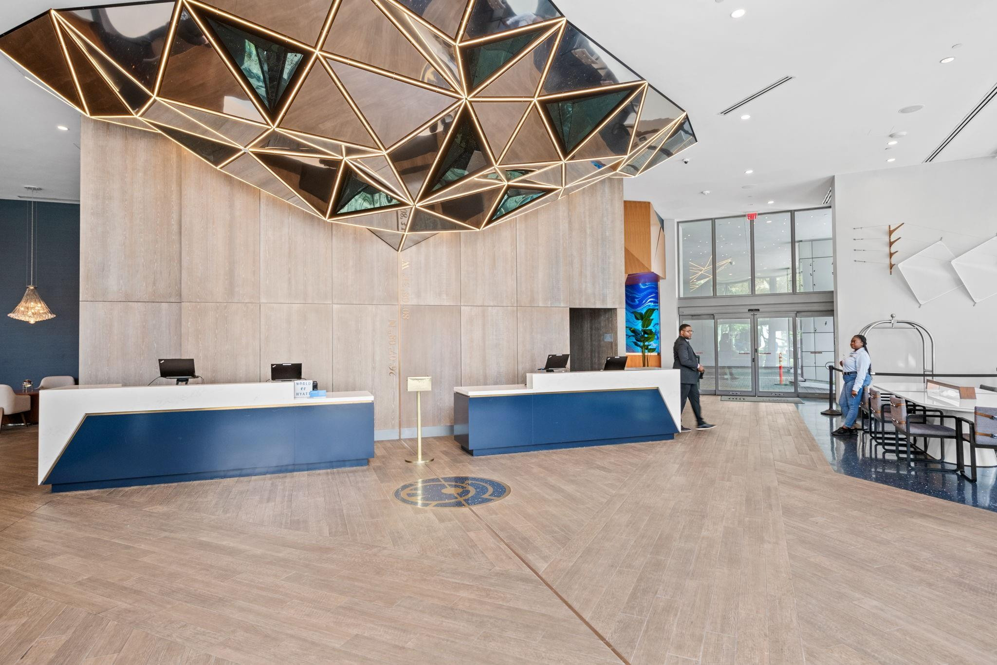 100 E Las Olas #2404 Fort Lauderdale, FL 33301