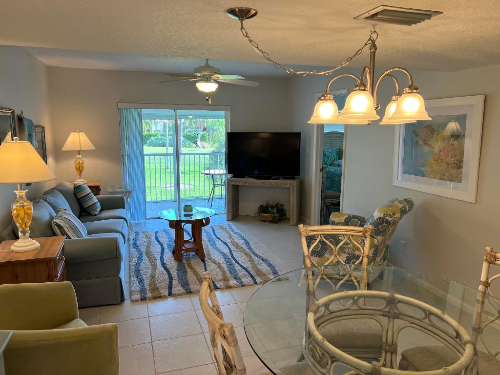 18081 SE Country Clb Dr #290 Jupiter, FL 33469