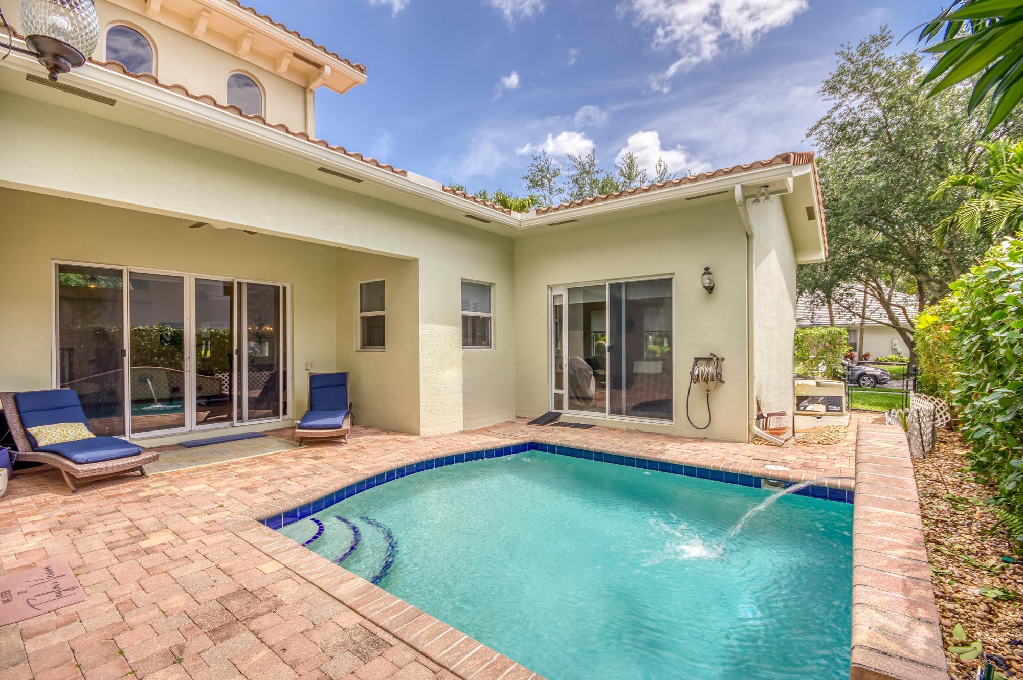 412 Meadowlark Dr Jupiter, FL 33458