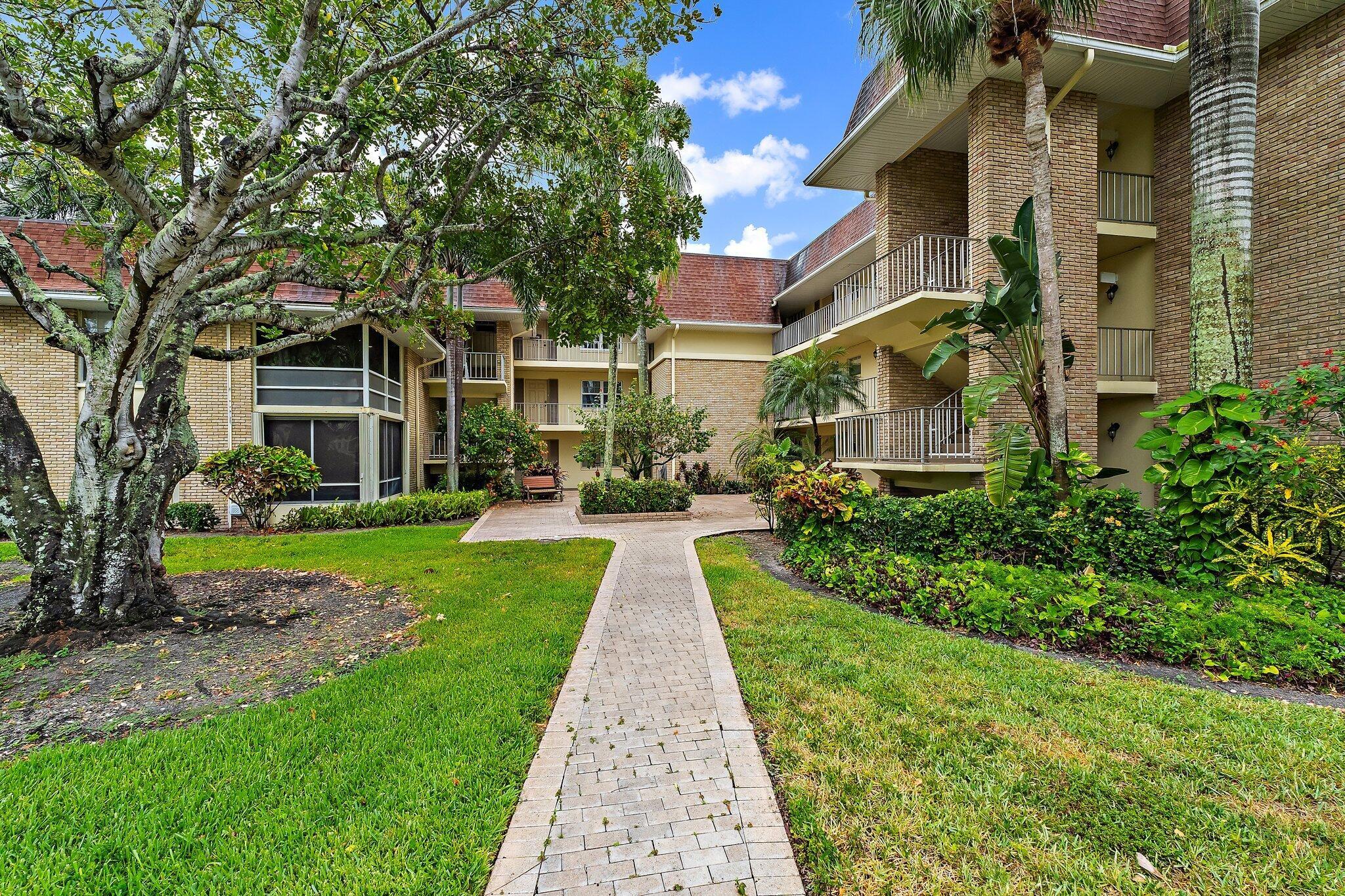 5570 Tamberlane Cir #131
