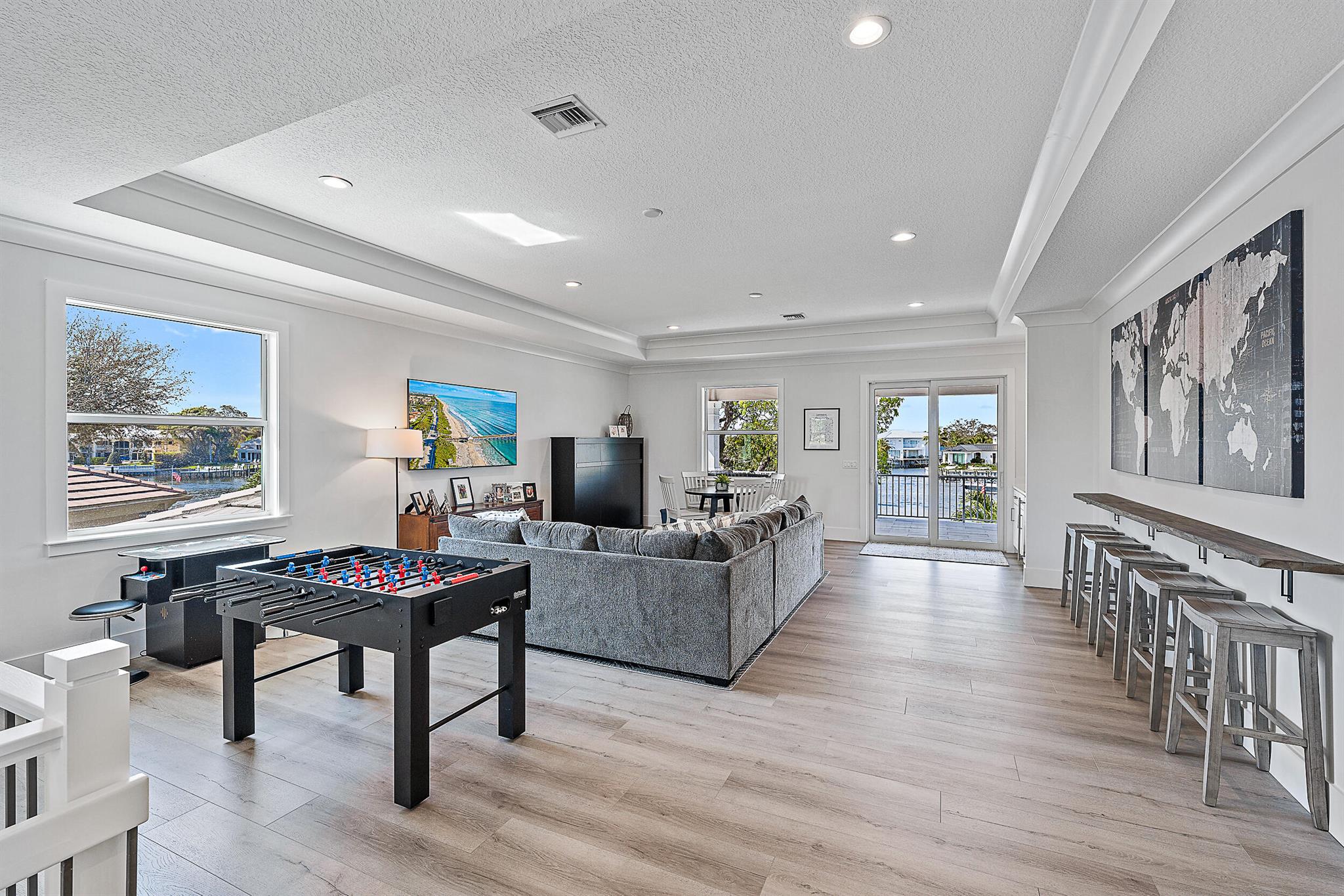 2177 Radnor Ct North Palm Beach, FL 33408 2177 Radnor Ct North Palm Beach, FL 33408