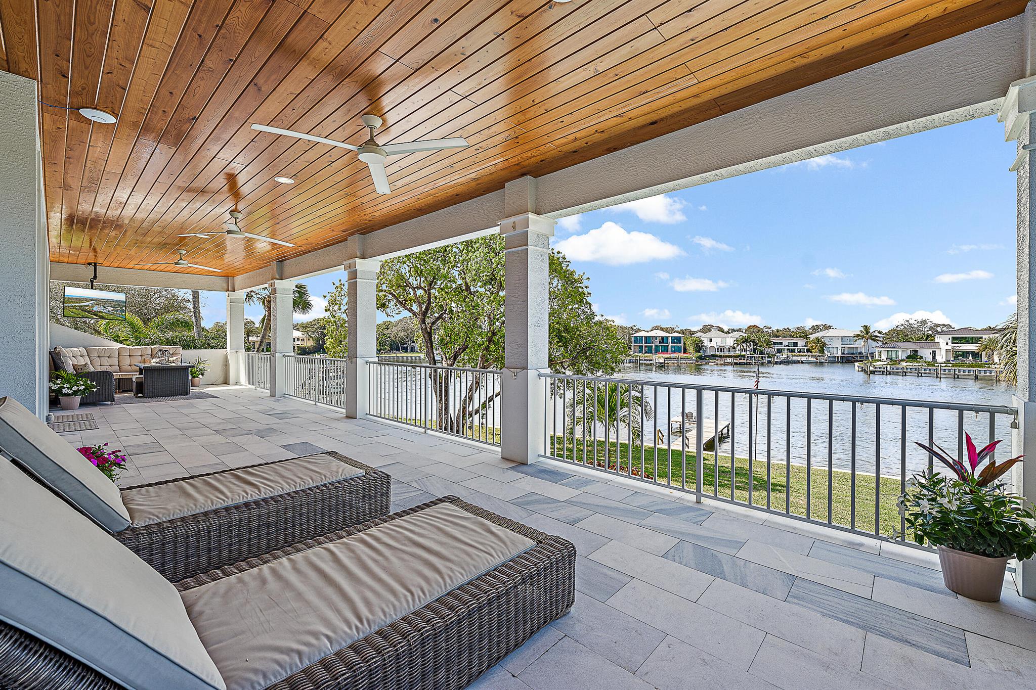 2177 Radnor Ct North Palm Beach, FL 33408 2177 Radnor Ct North Palm Beach, FL 33408