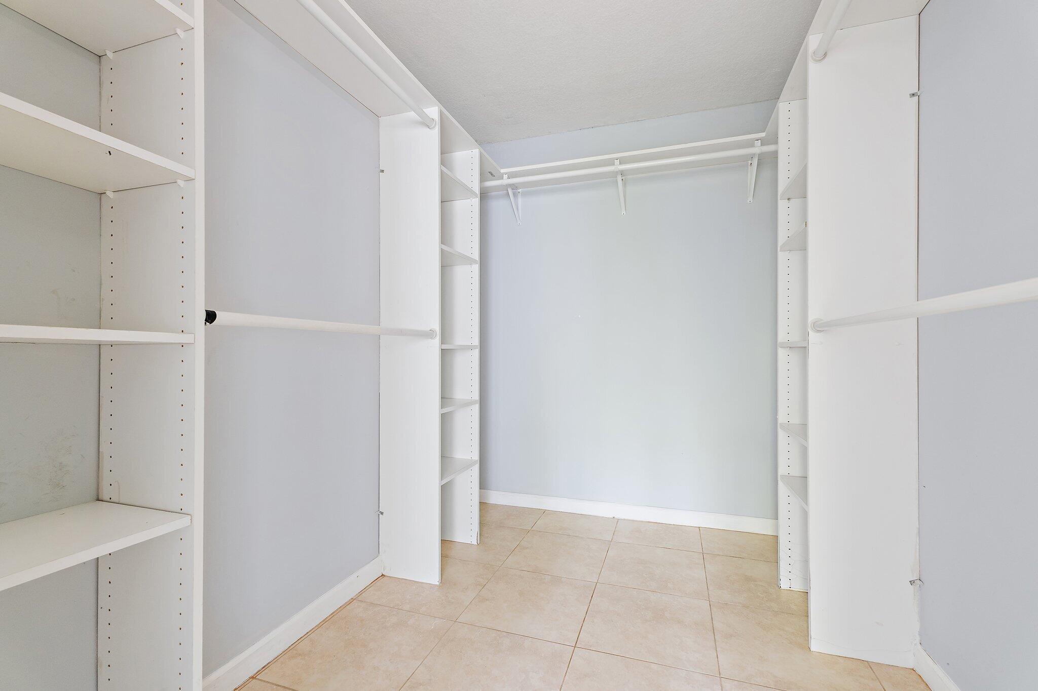 1605 S Us Hwy 1 #F 106 Jupiter, FL 33477