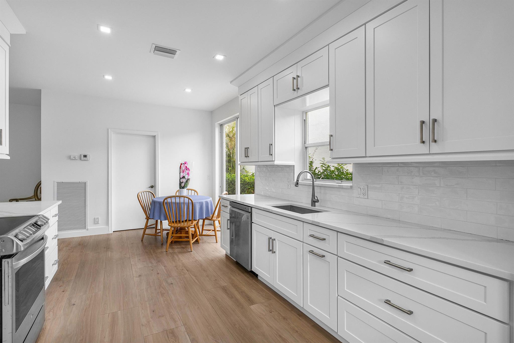 17081 Newport Clb Dr Boca Raton, FL 33496