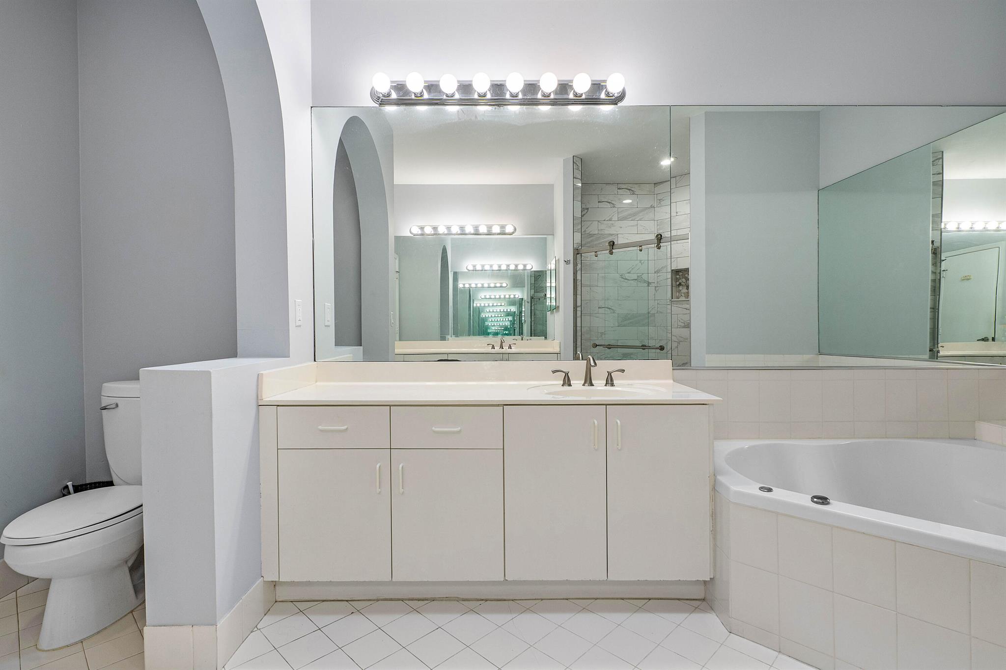 17081 Newport Clb Dr Boca Raton, FL 33496