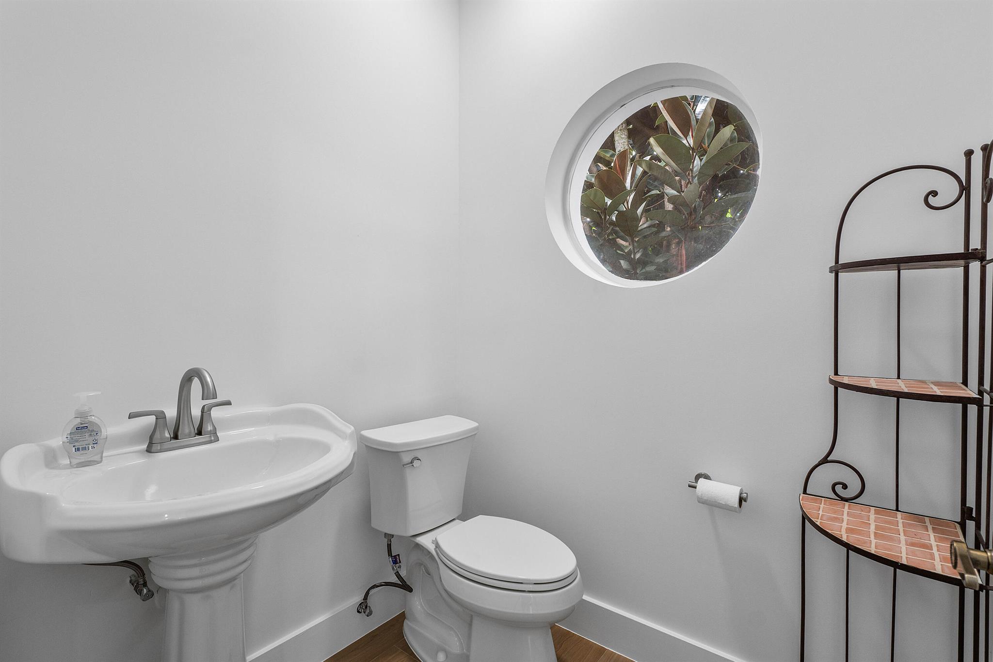 17081 Newport Clb Dr Boca Raton, FL 33496