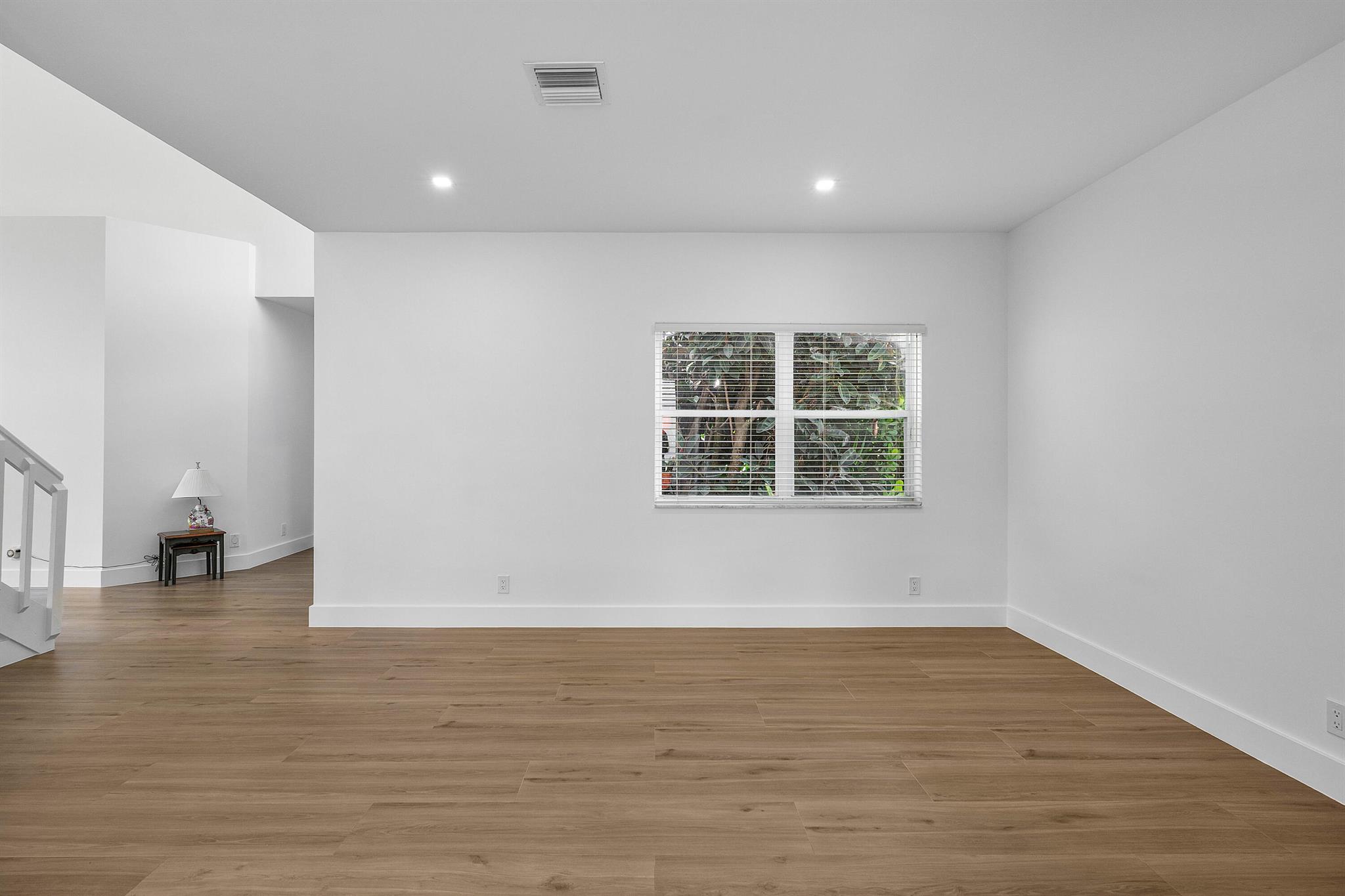 17081 Newport Clb Dr Boca Raton, FL 33496