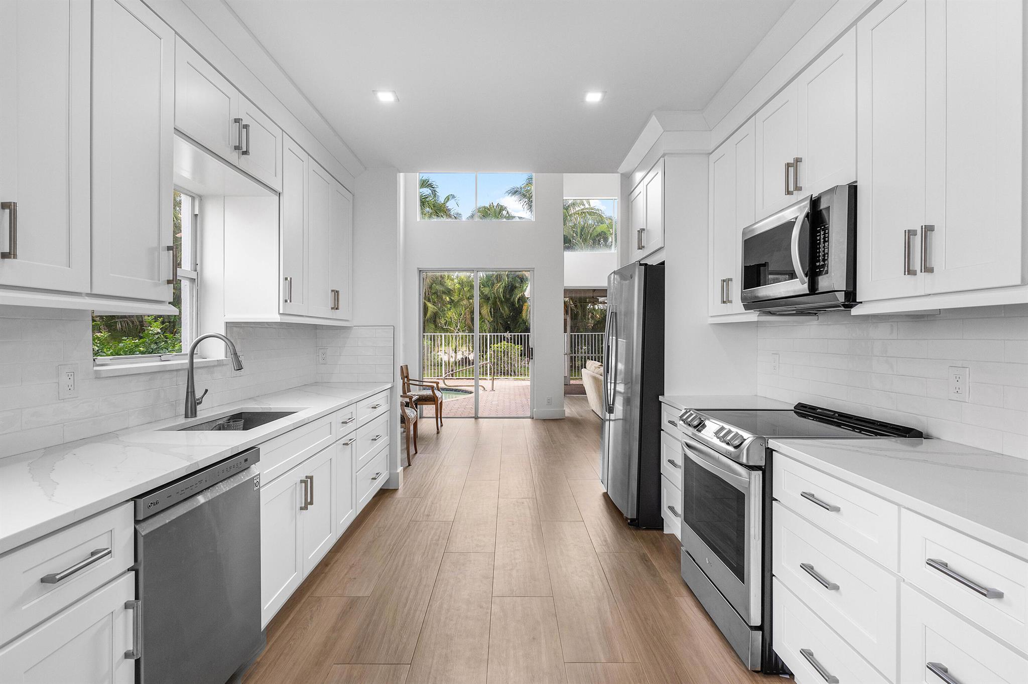 17081 Newport Clb Dr Boca Raton, FL 33496