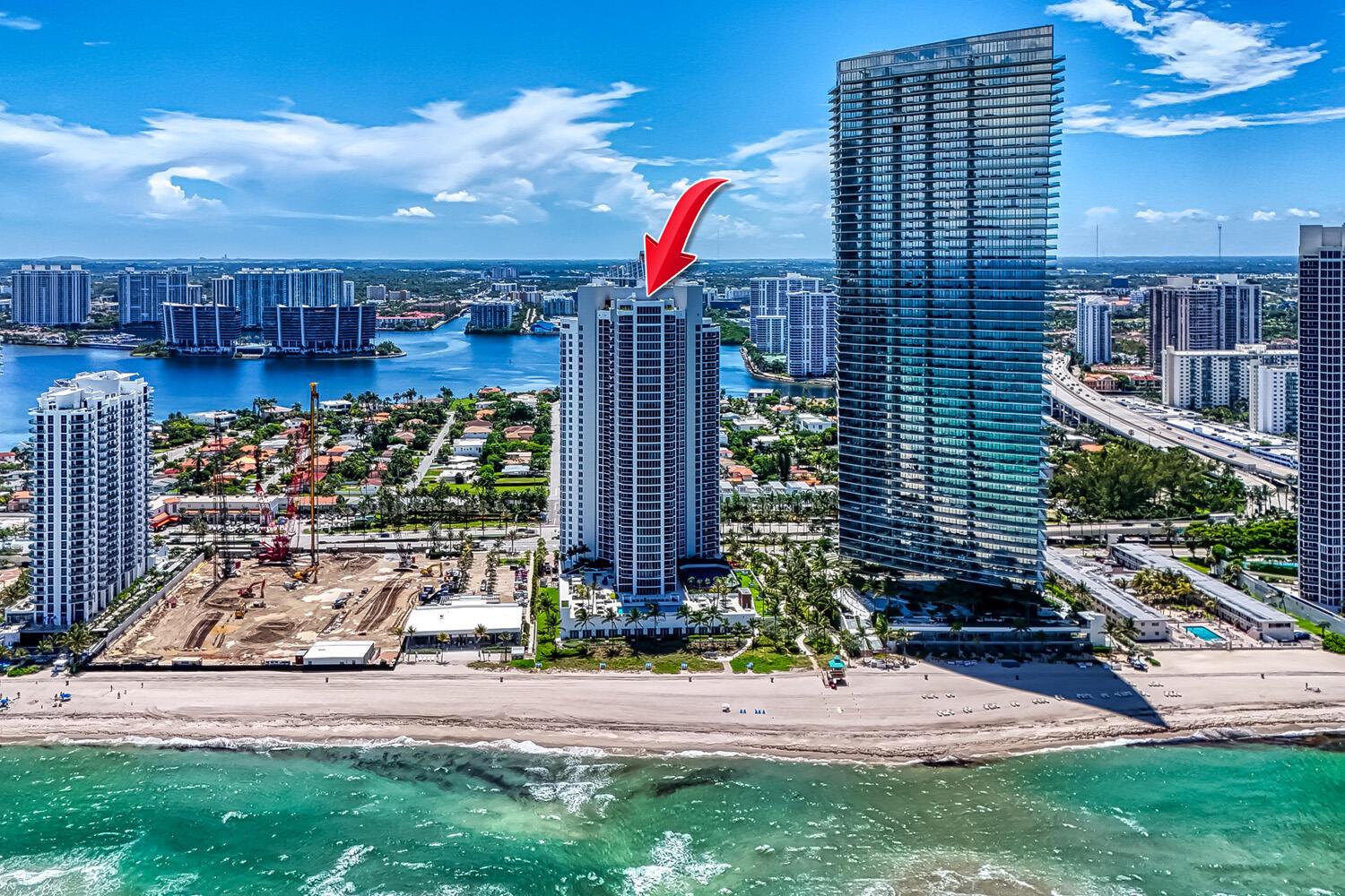 18911 Collins Ave #506