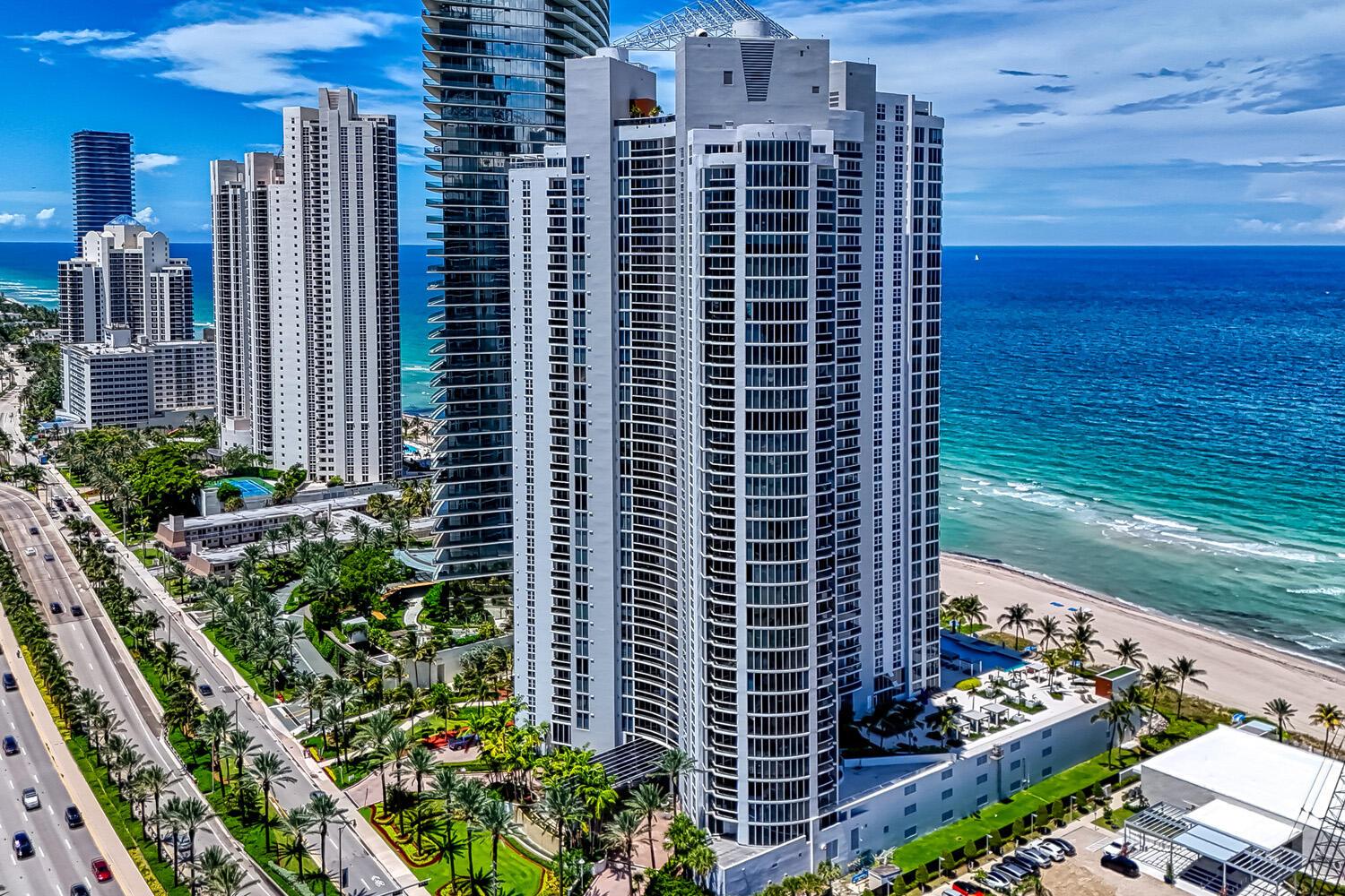 image Ocean Three84