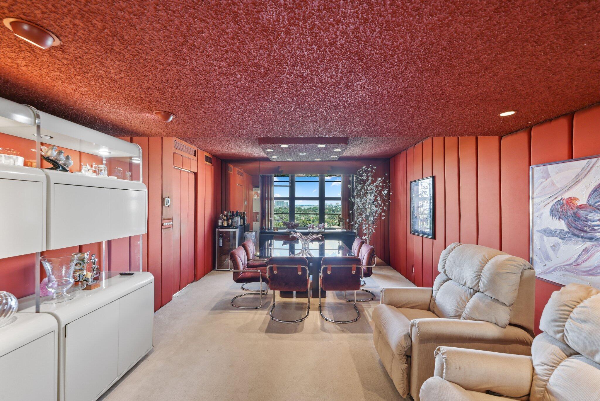 5500 Collins #1401 Miami Beach, FL 33140