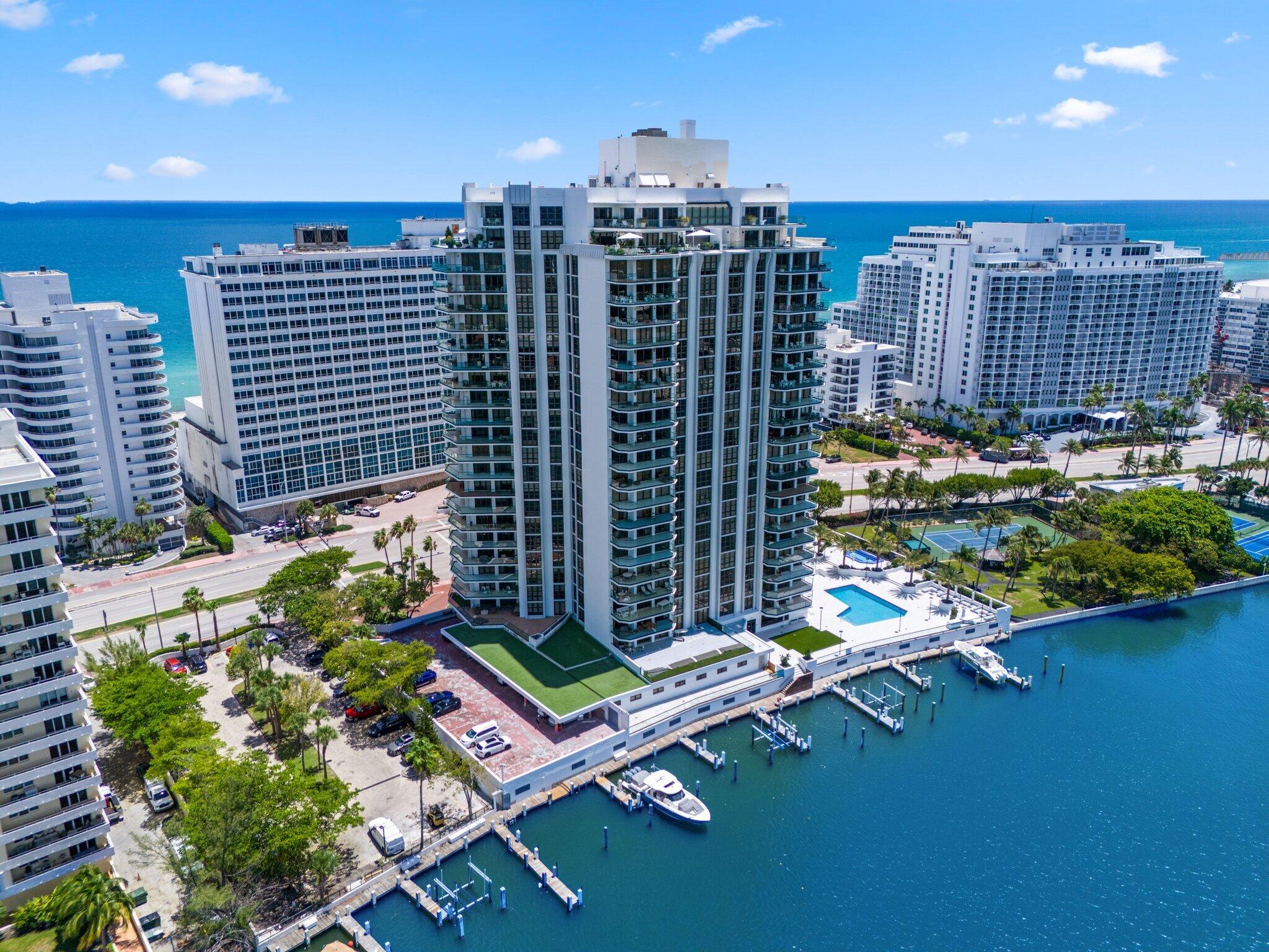 5500 Collins #1401 Miami Beach, FL 33140