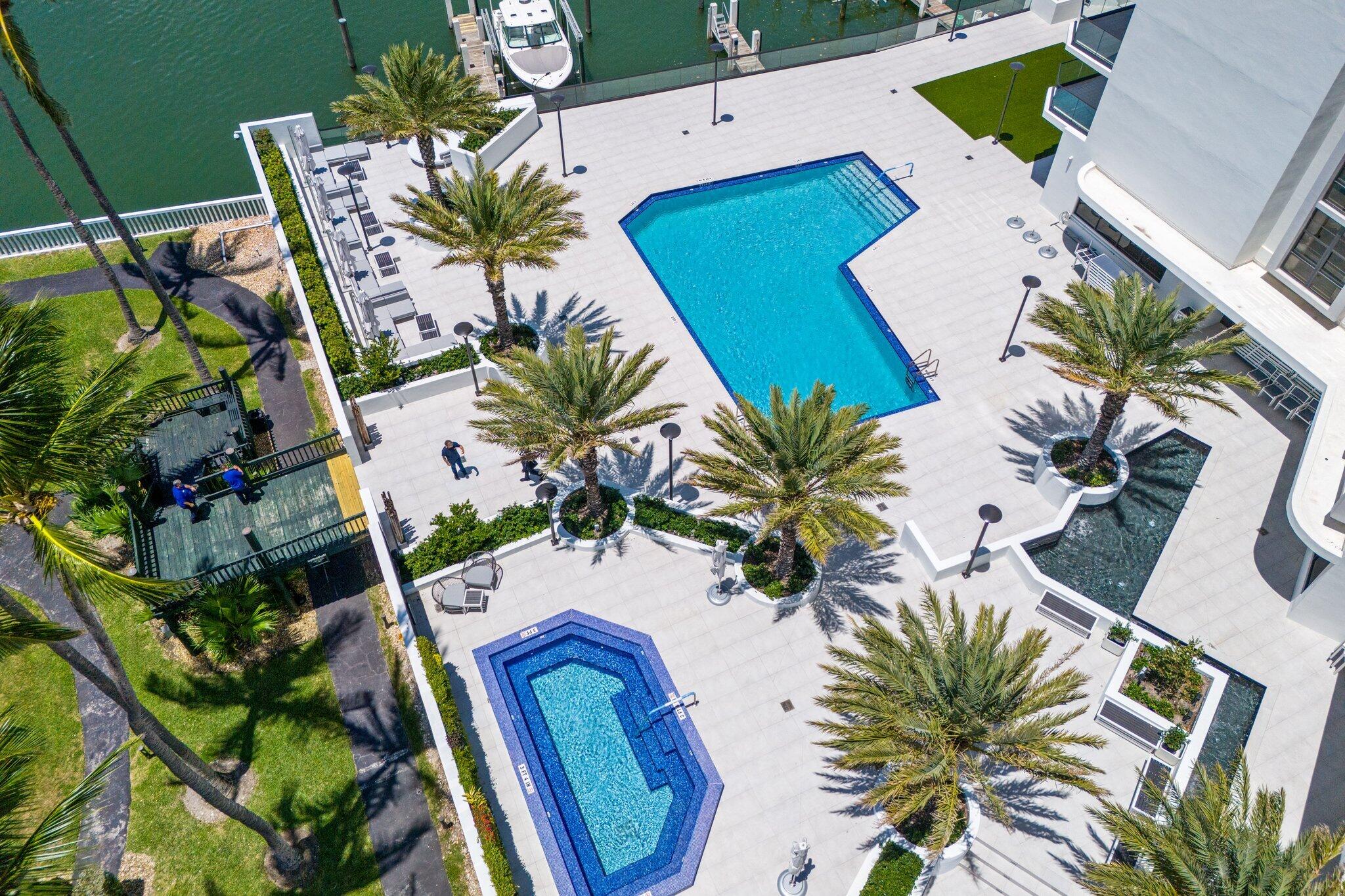 5500 Collins #1401 Miami Beach, FL 33140