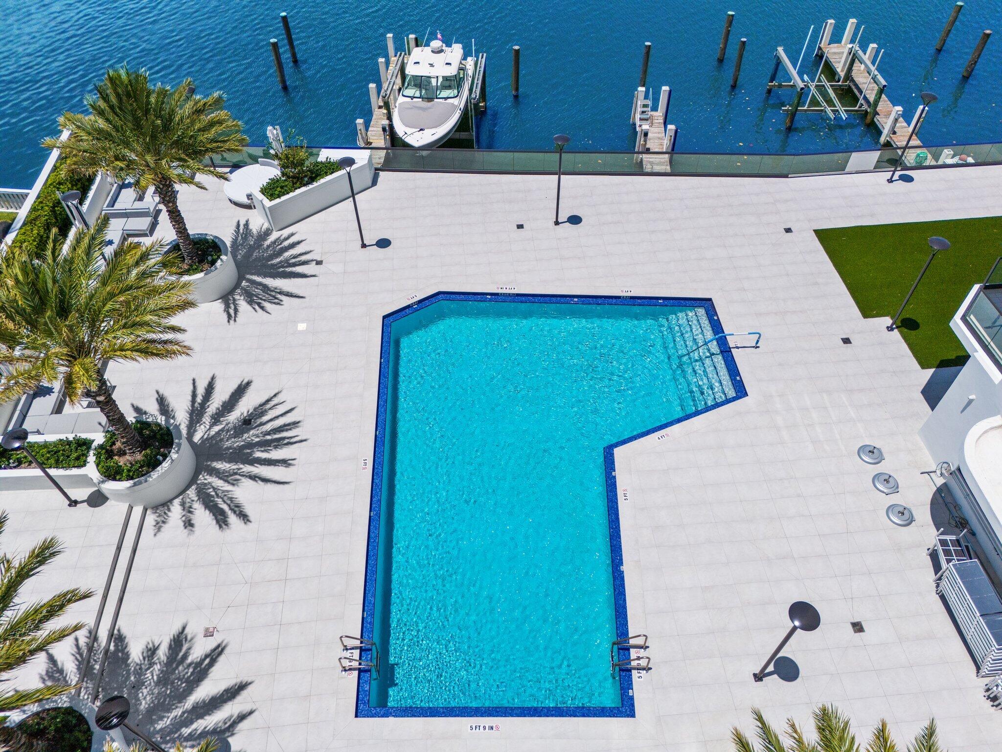 5500 Collins #1401 Miami Beach, FL 33140