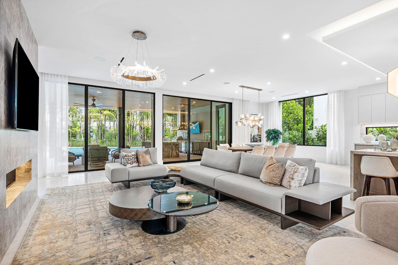 217 Thatch Palm Dr Boca Raton, FL 33432