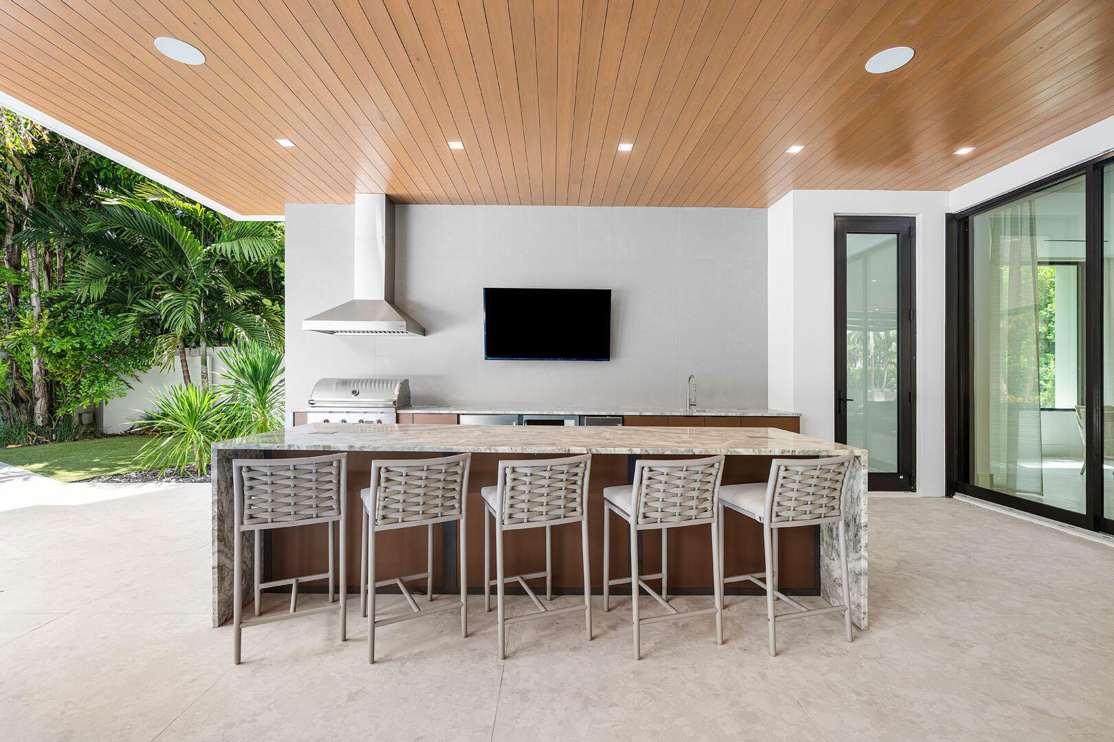 217 Thatch Palm Dr Boca Raton, FL 33432