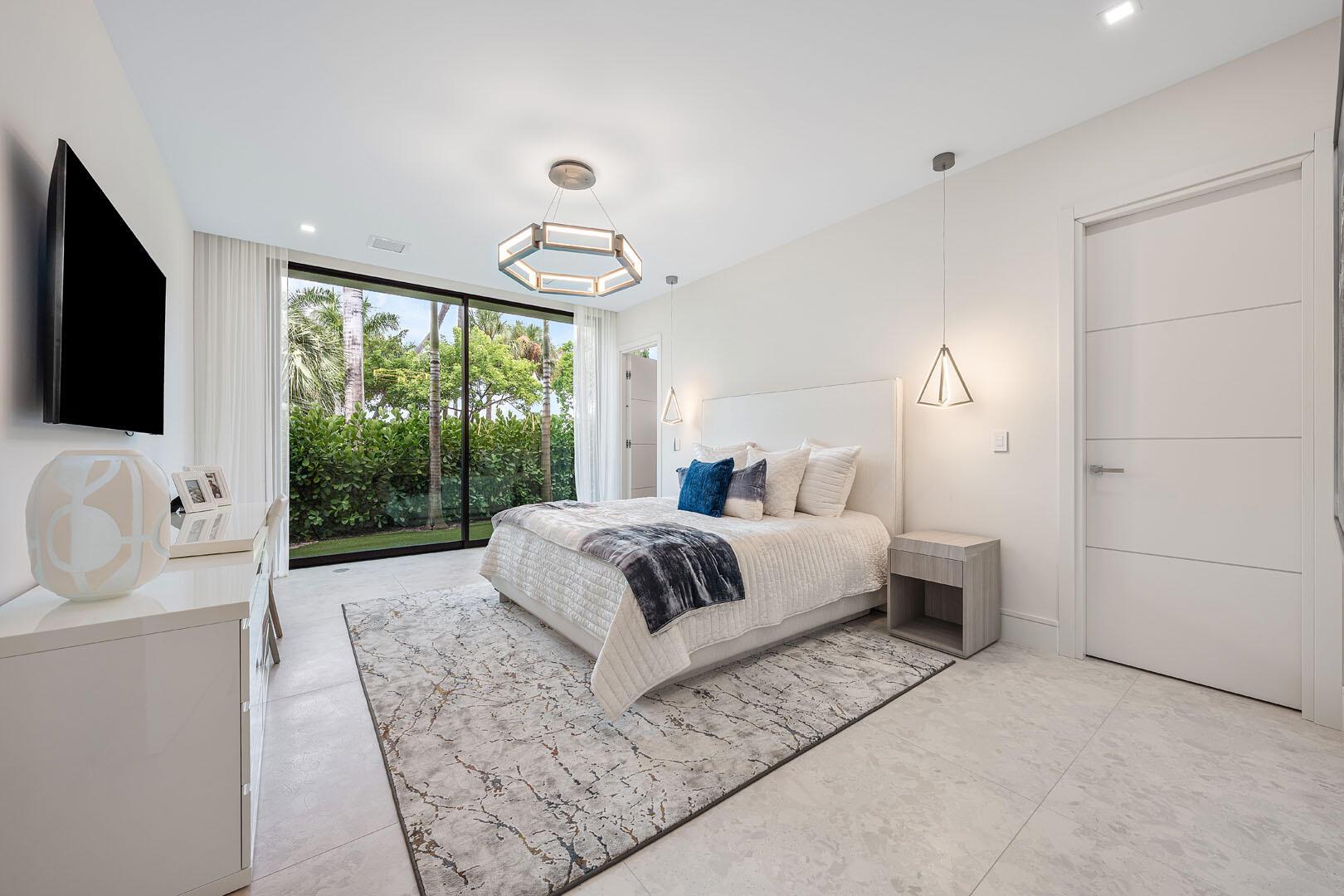 217 Thatch Palm Dr Boca Raton, FL 33432