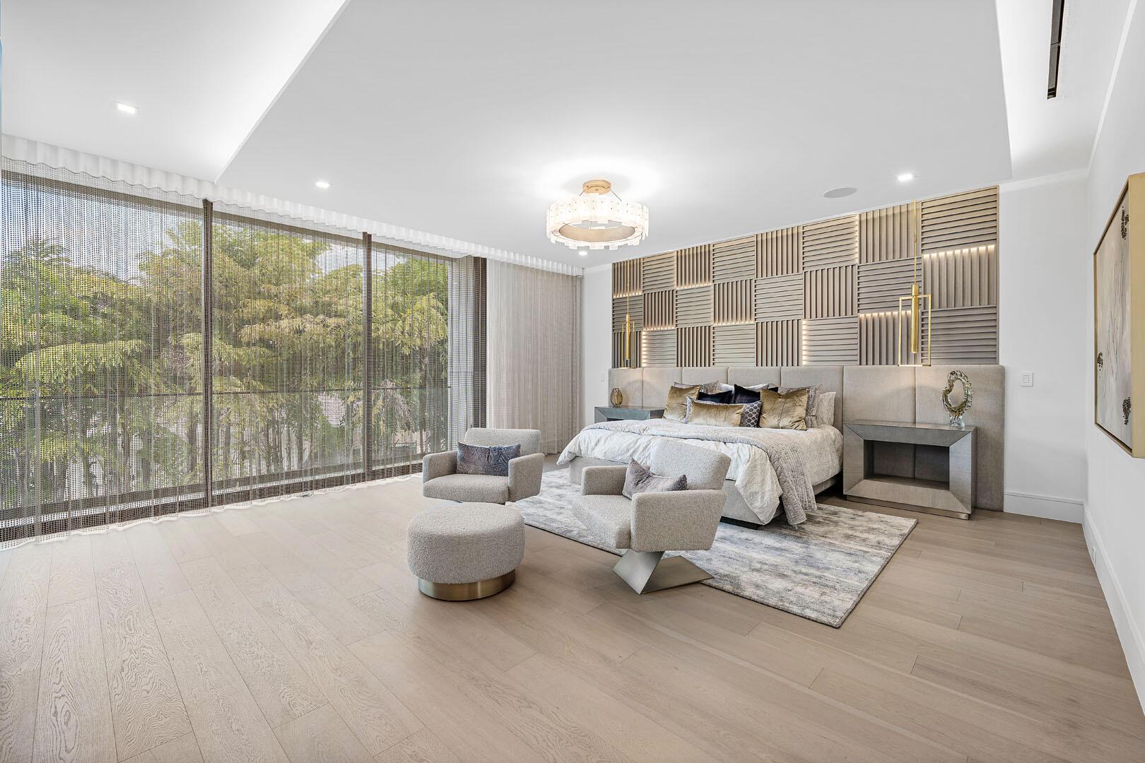 217 Thatch Palm Dr Boca Raton, FL 33432