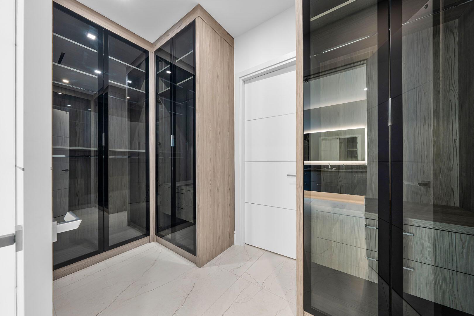 217 Thatch Palm Dr Boca Raton, FL 33432