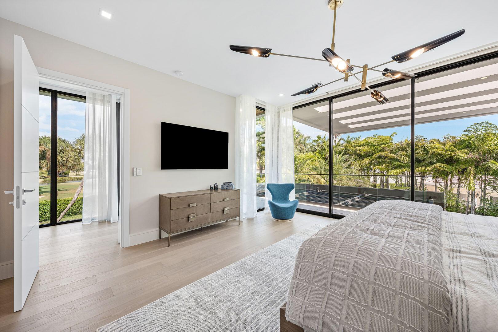 217 Thatch Palm Dr Boca Raton, FL 33432