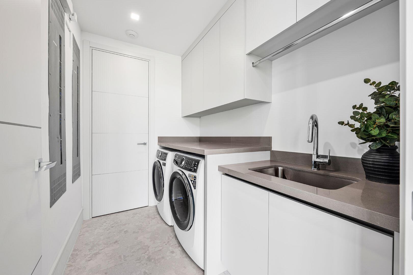 217 Thatch Palm Dr Boca Raton, FL 33432