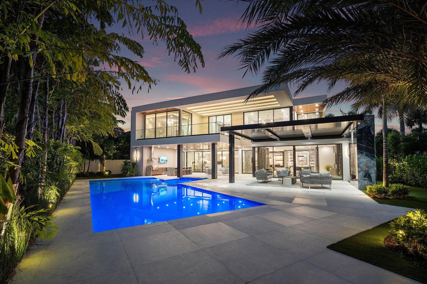 217 Thatch Palm Dr Boca Raton, FL 33432