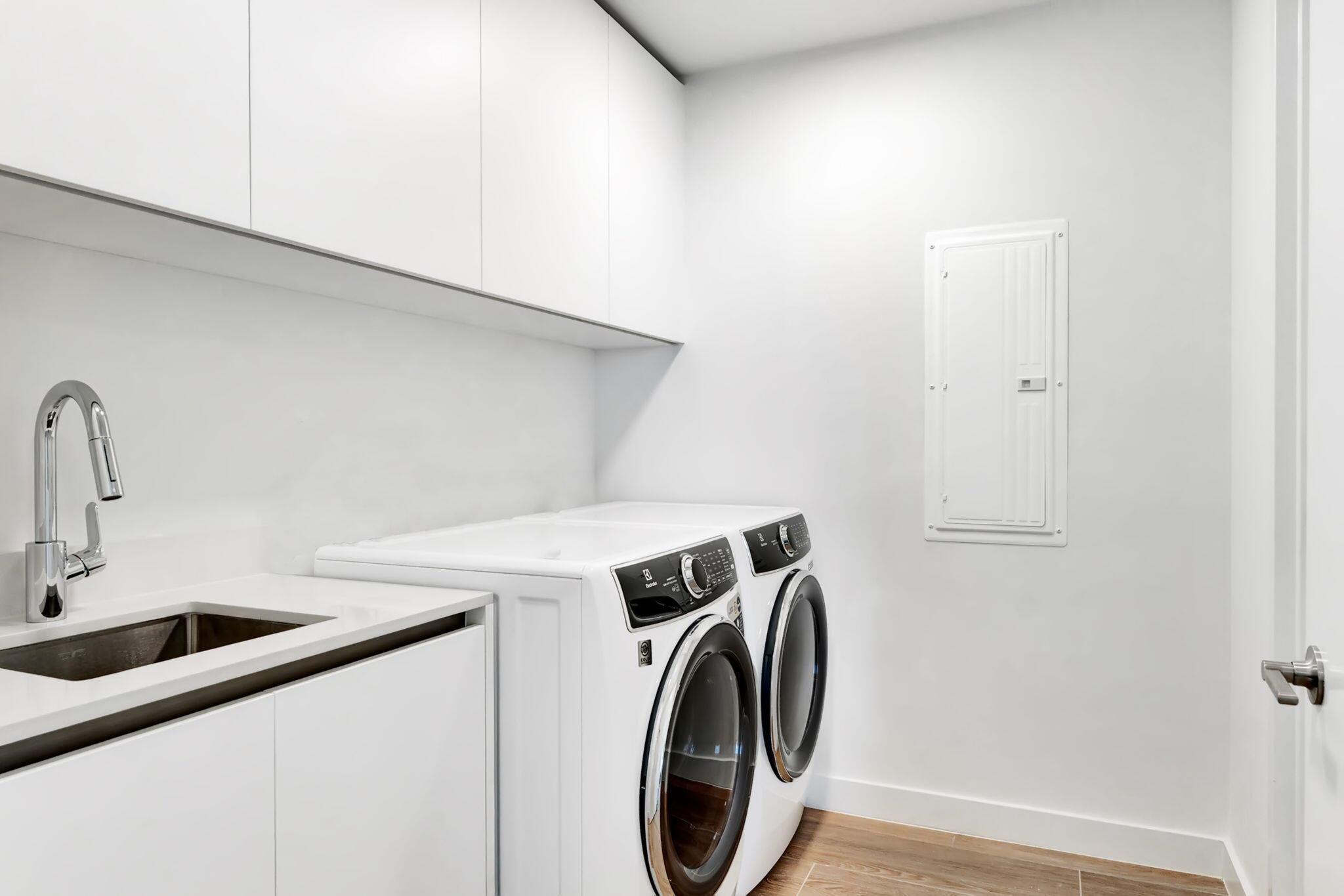 900 N Ocean Blvd #1401 Pompano Beach, FL 33062