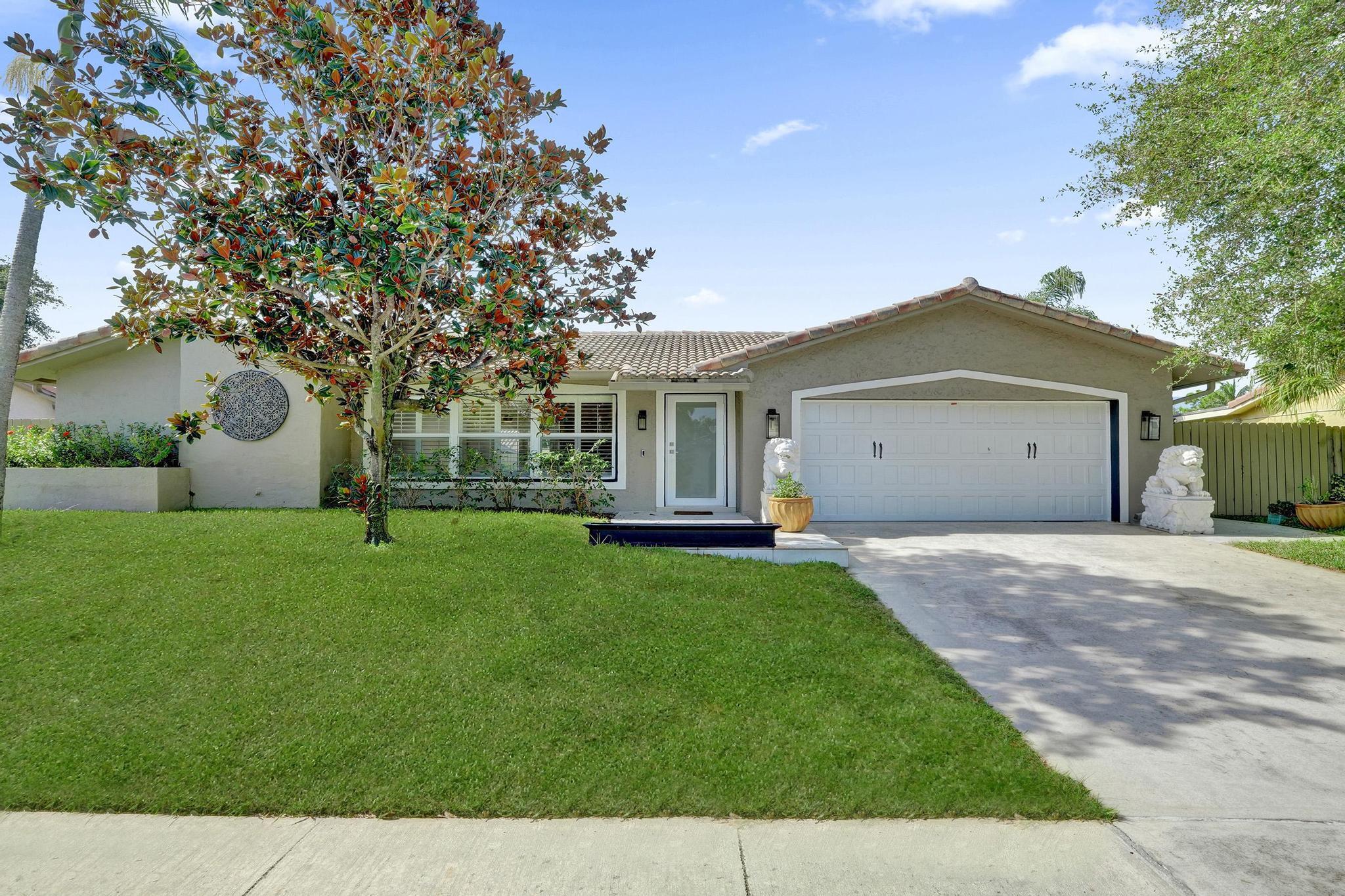 2382 NW 31st St