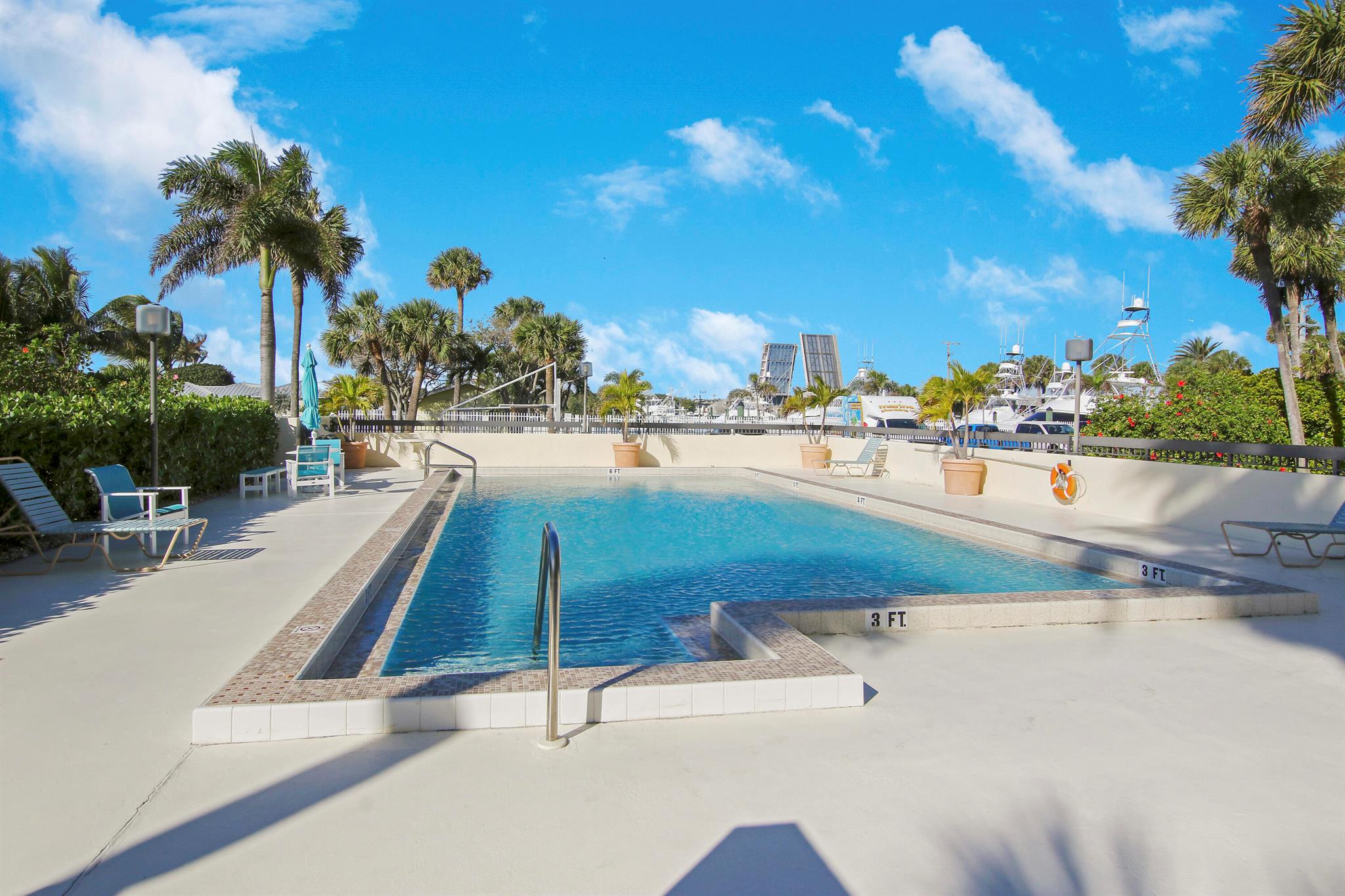 50 Beach Rd #104 Tequesta, FL 33469