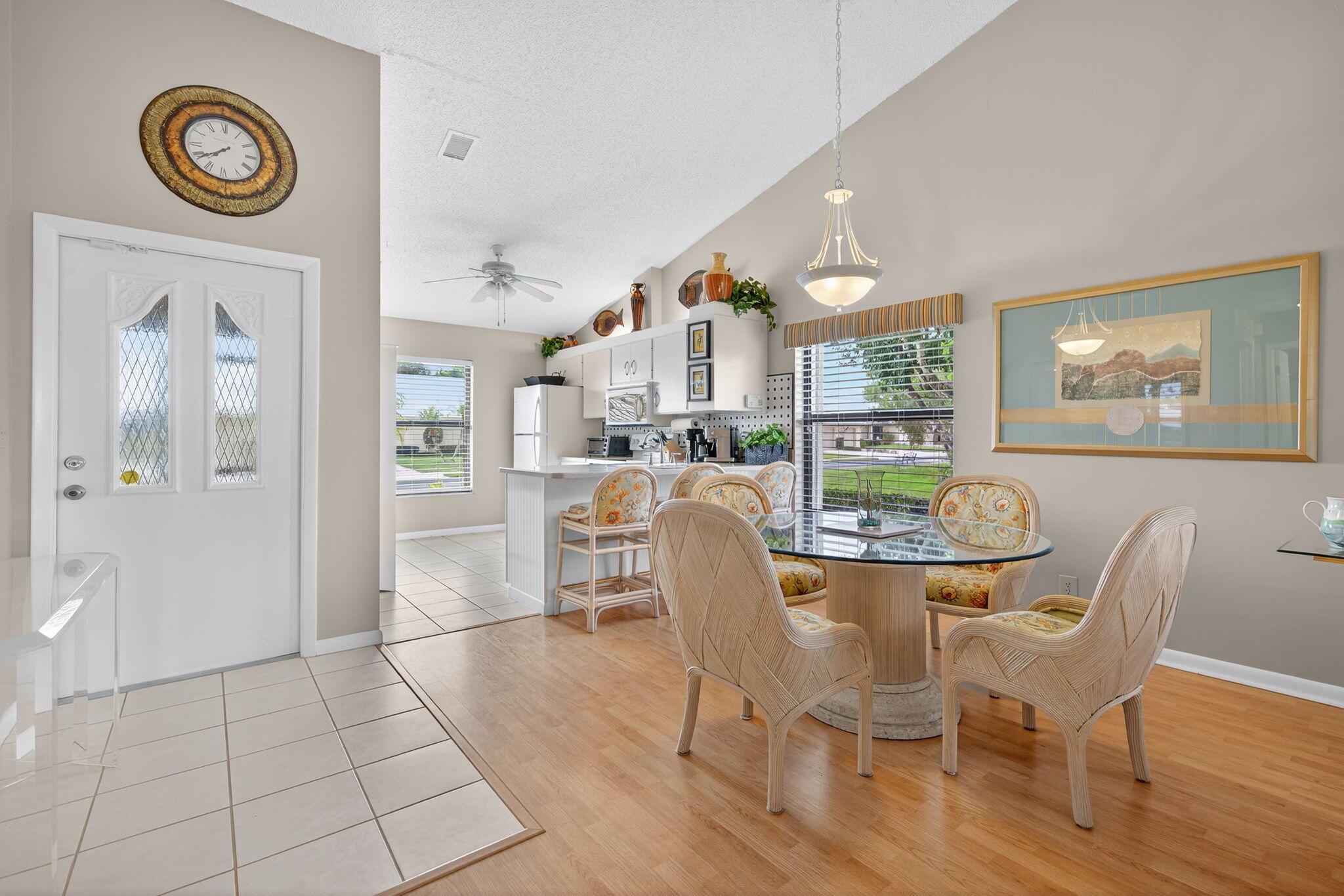 7696 SE Sugar Sands Cir