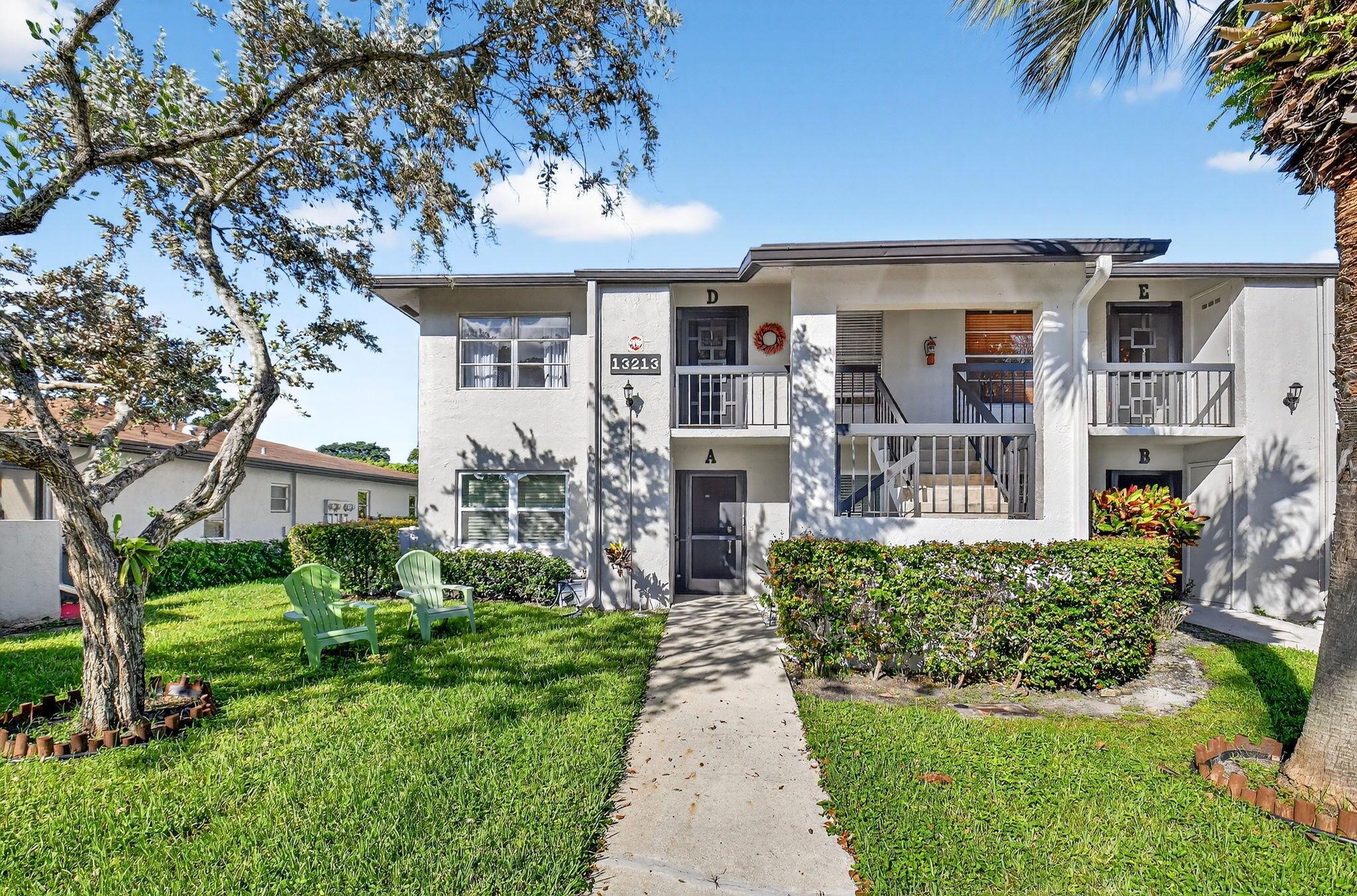 13213 Lucinda Palm Ct #D
