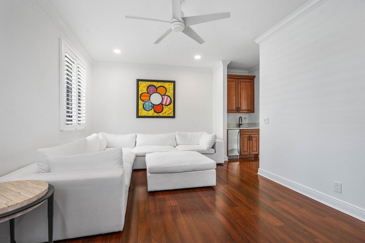 8984 Three Rail Dr Boynton Beach, FL 33472