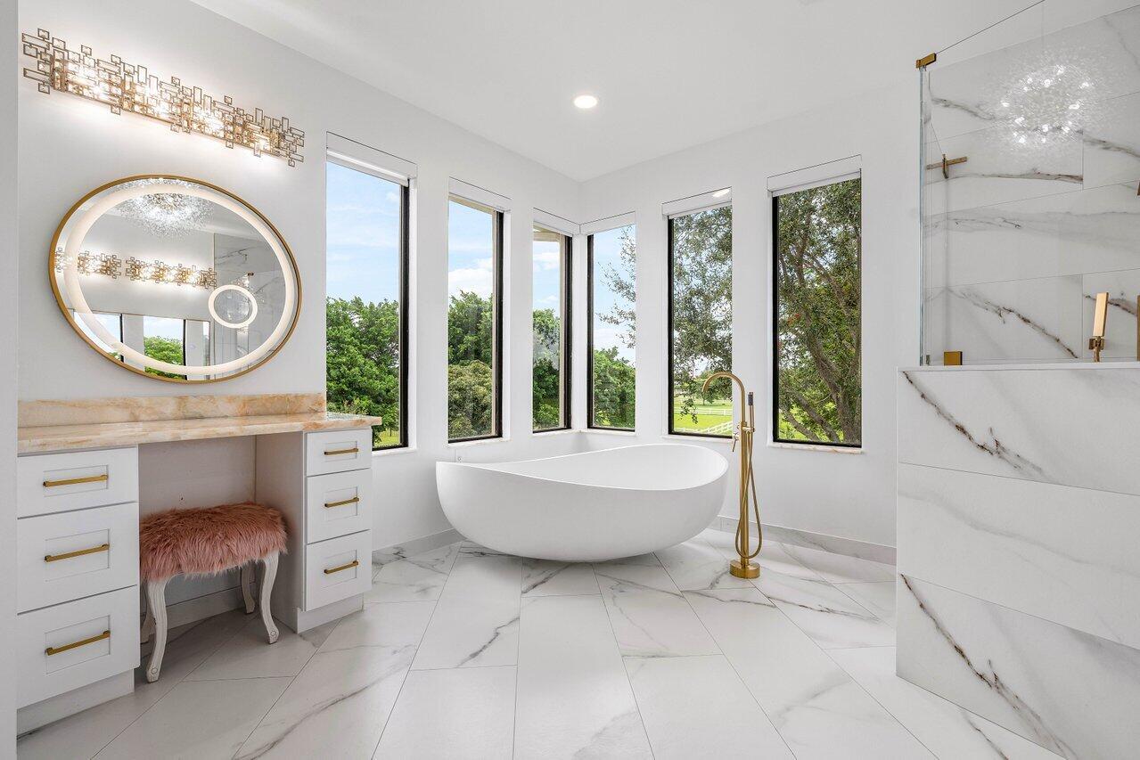 8984 Three Rail Dr Boynton Beach, FL 33472