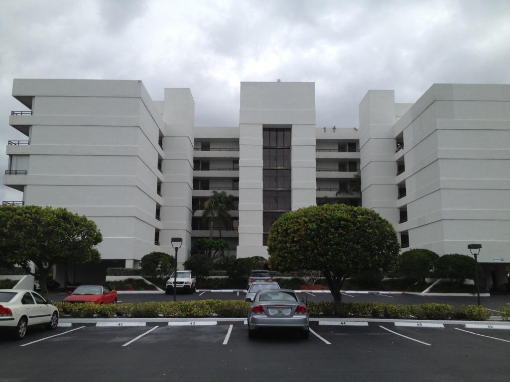 3555 S Ocean Blvd #513