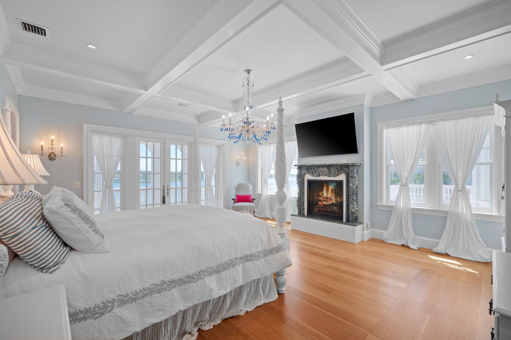 17667 SE Federal Hwy Jupiter, FL 33469