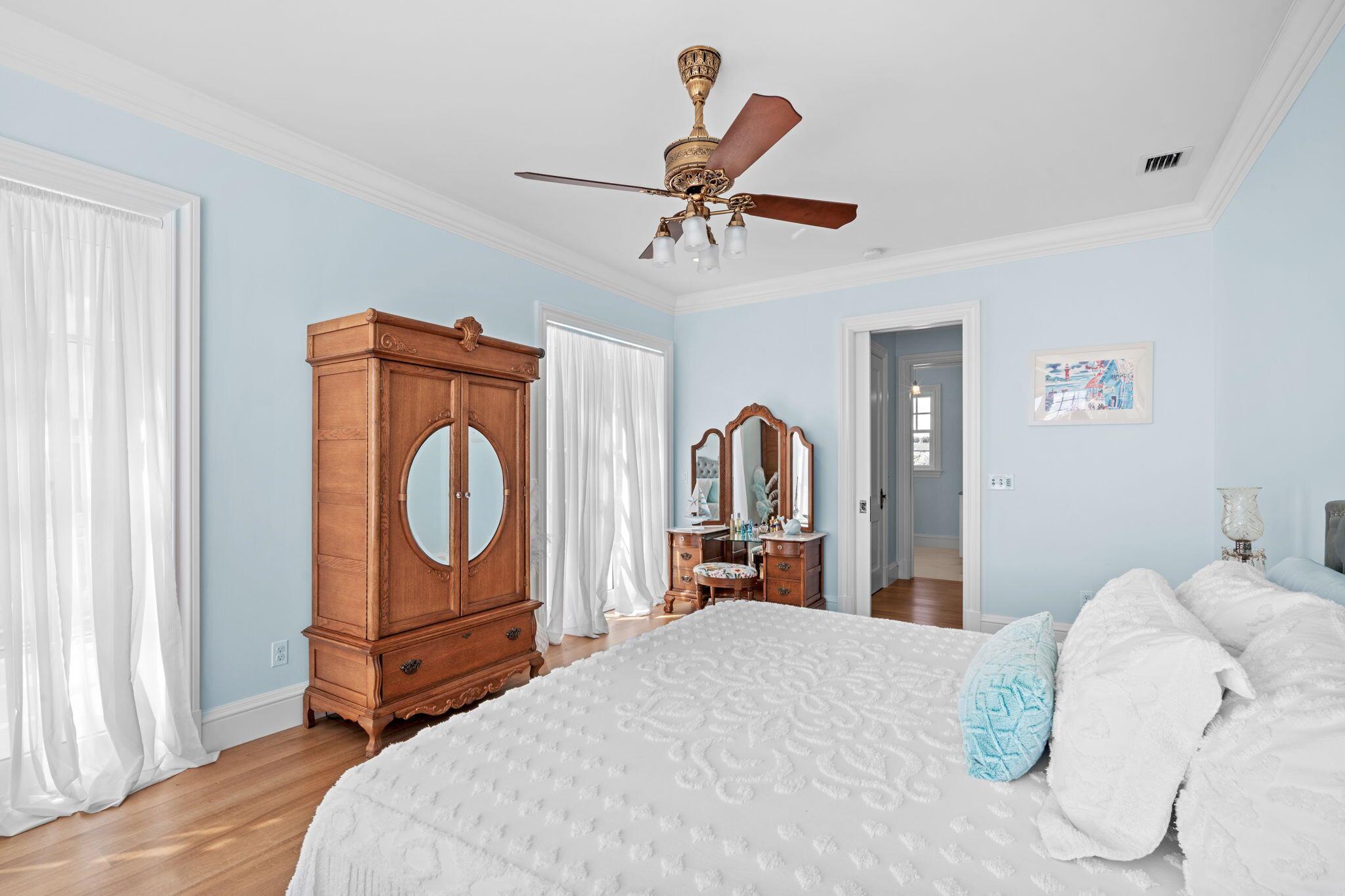 17667 SE Federal Hwy Jupiter, FL 33469