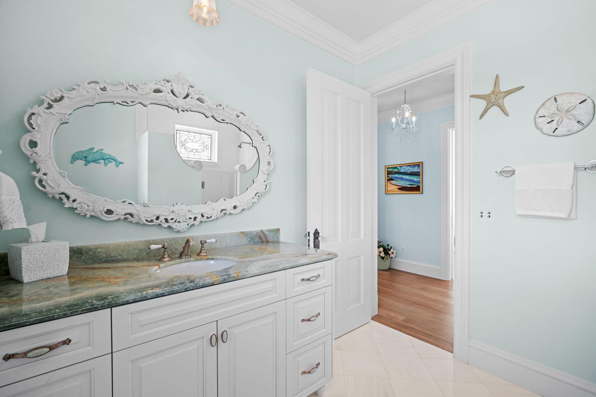 17667 SE Federal Hwy Jupiter, FL 33469