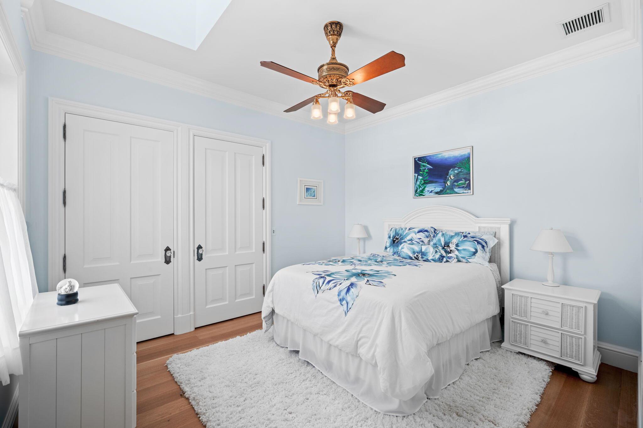 17667 SE Federal Hwy Jupiter, FL 33469