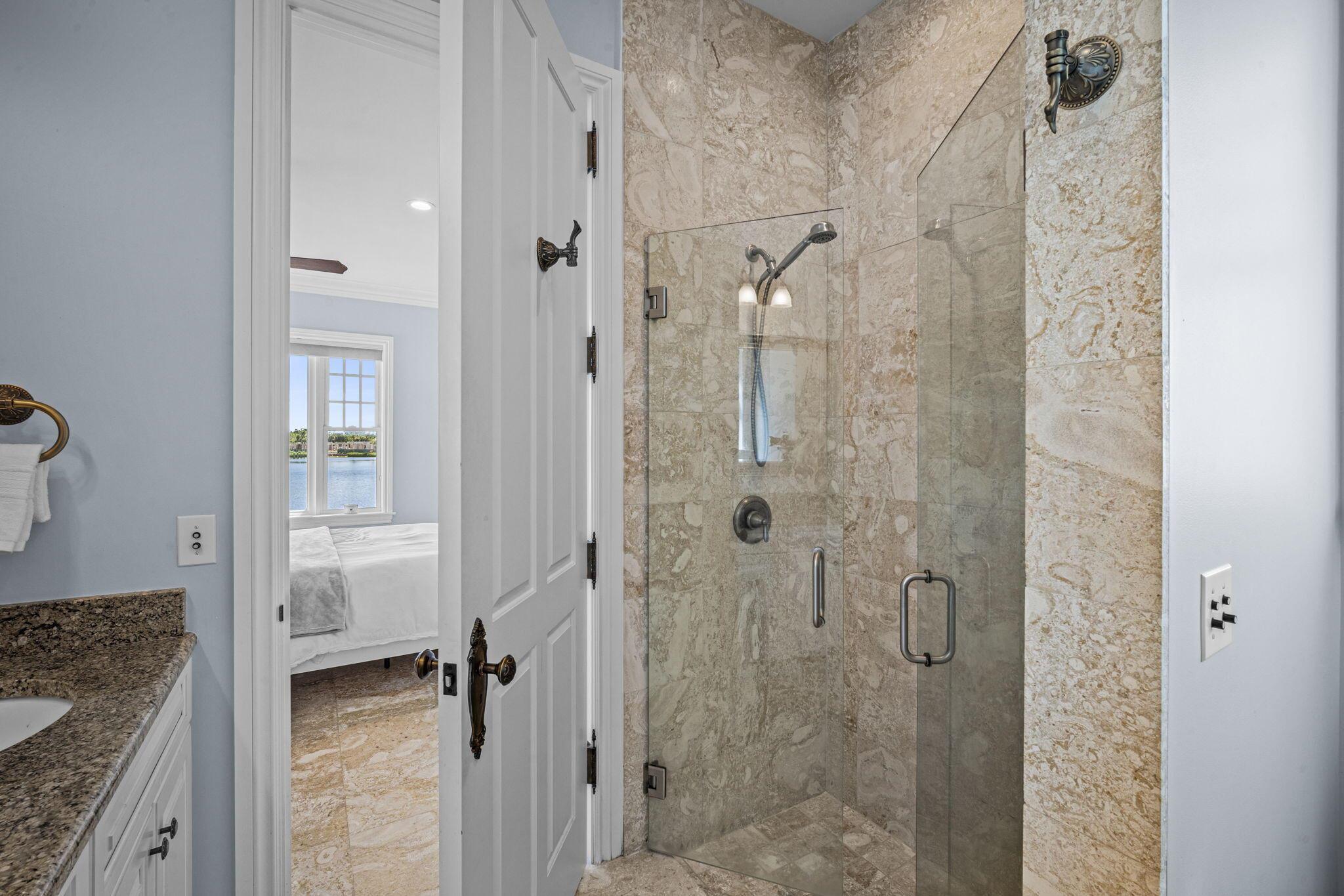 17667 SE Federal Hwy Jupiter, FL 33469