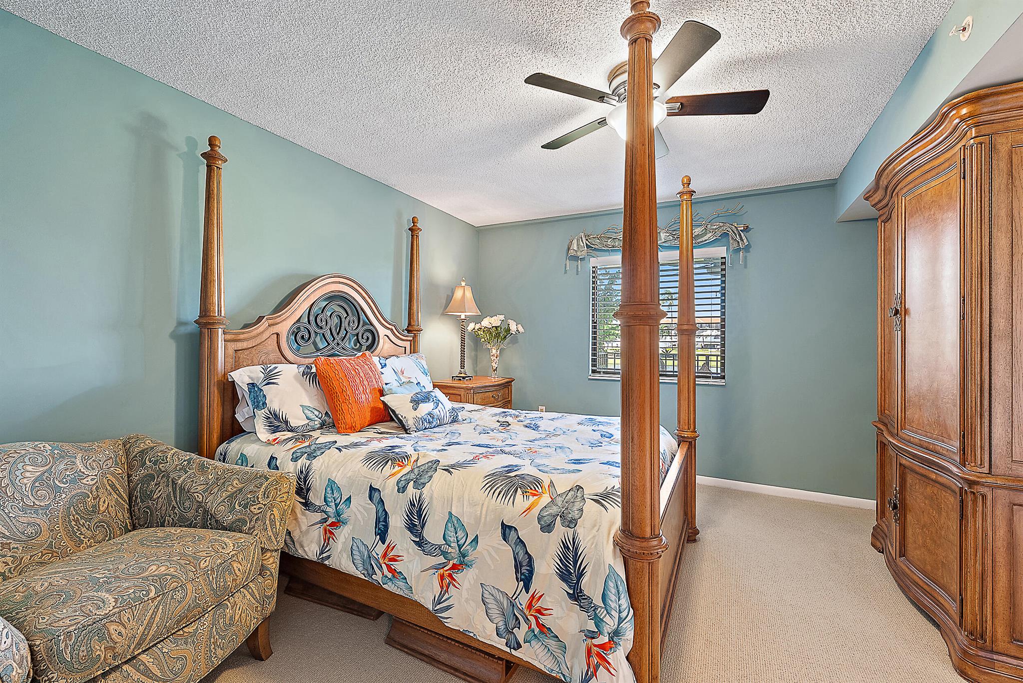 701 Seafarer Cir #103 Jupiter, FL 33477