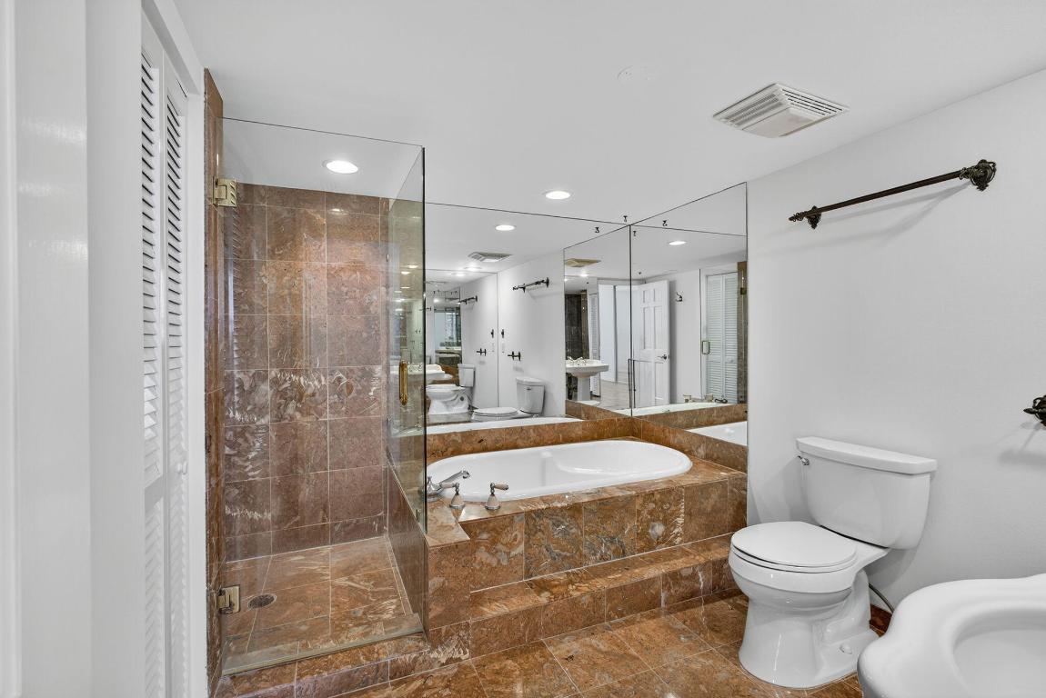 5280 N Ocean #14-D Riviera Beach, FL 33404