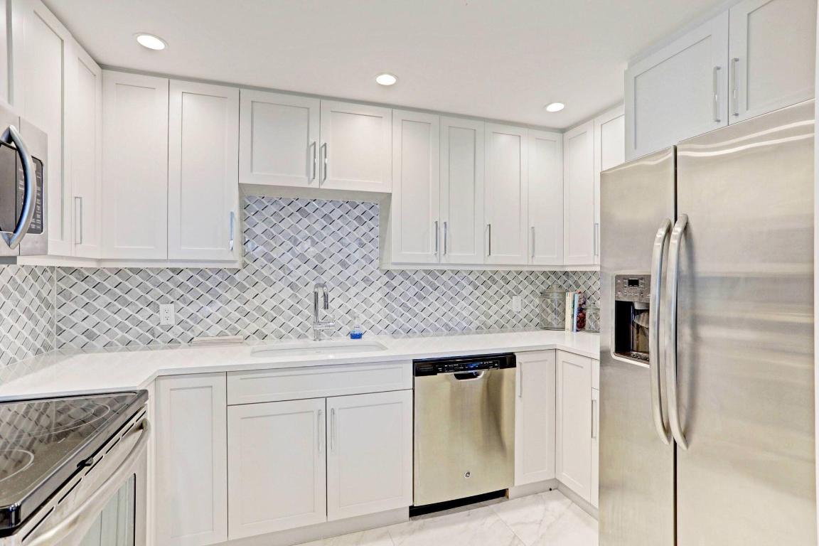 5280 N Ocean #14-D Riviera Beach, FL 33404