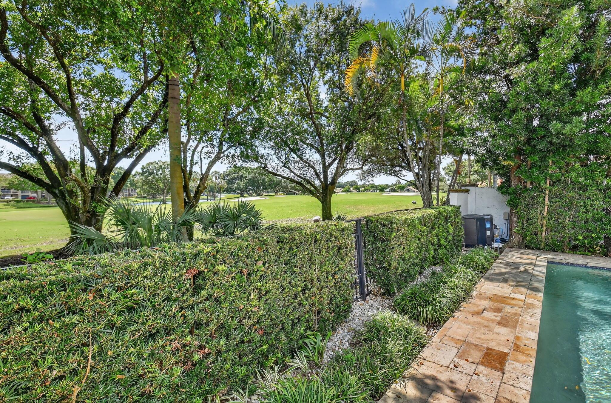 5850 NW 21st Ave Boca Raton, FL 33496