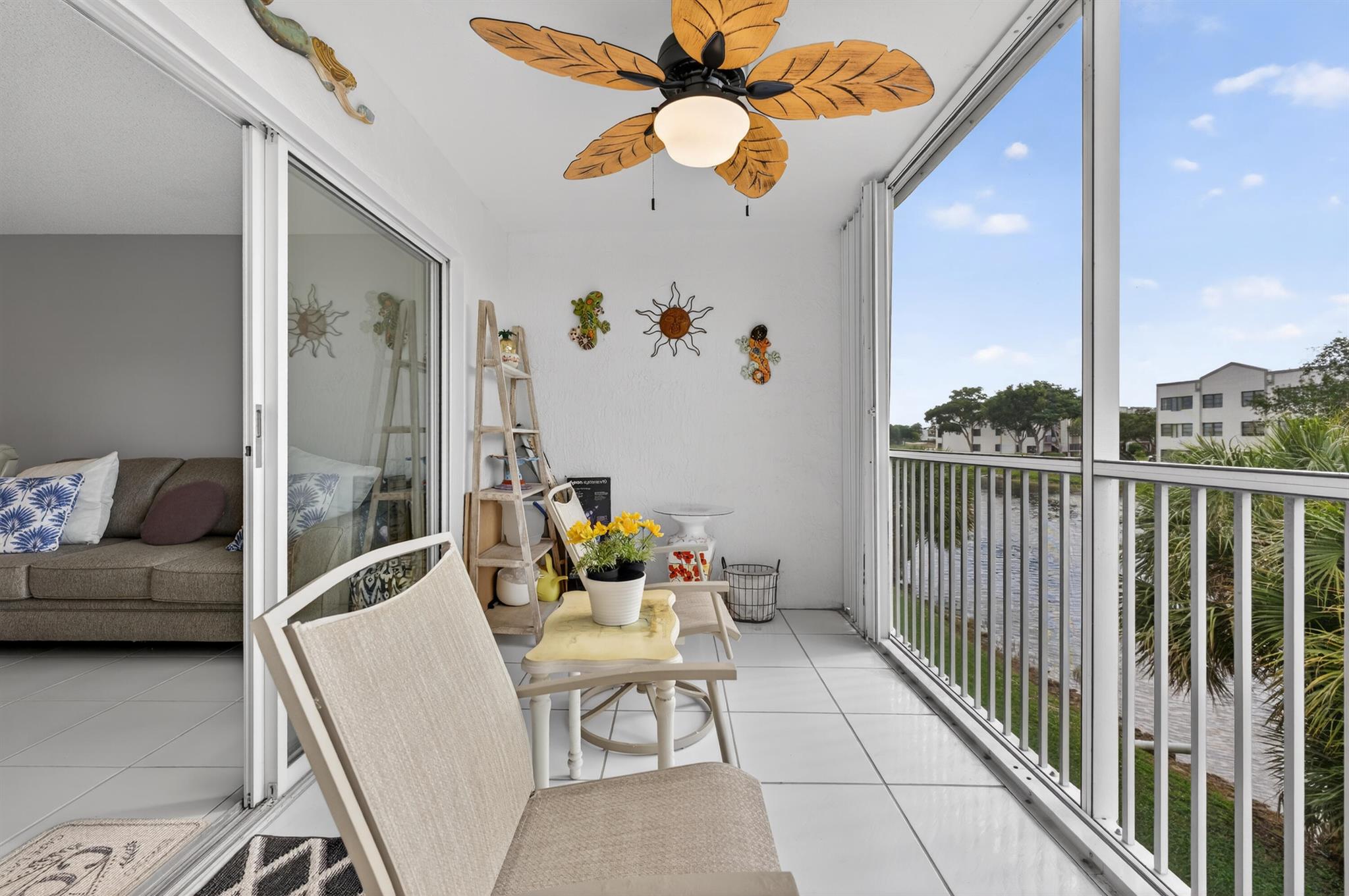 7142 S Devon Dr #210 Tamarac, FL 33321