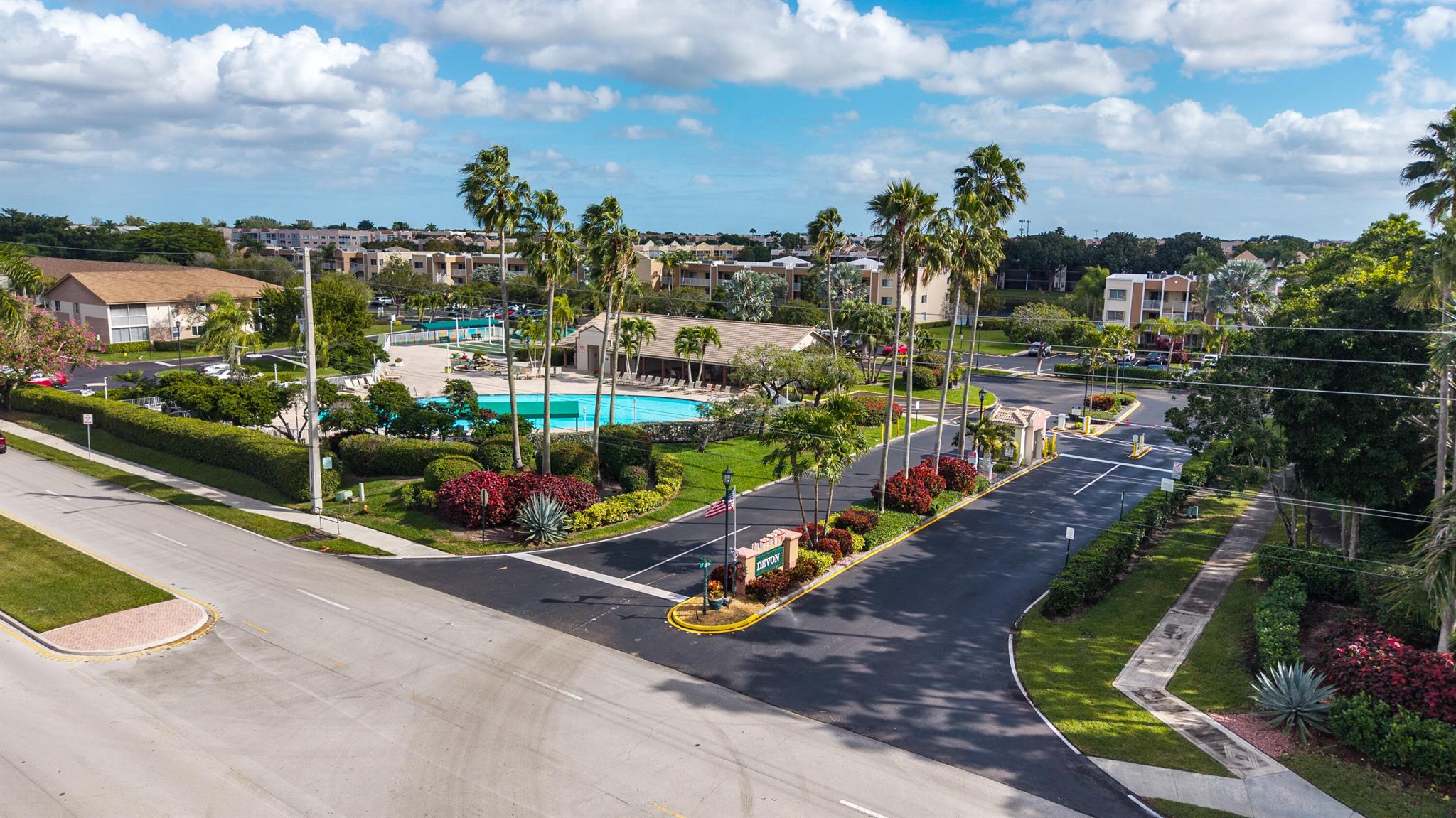 7142 S Devon Dr #210 Tamarac, FL 33321