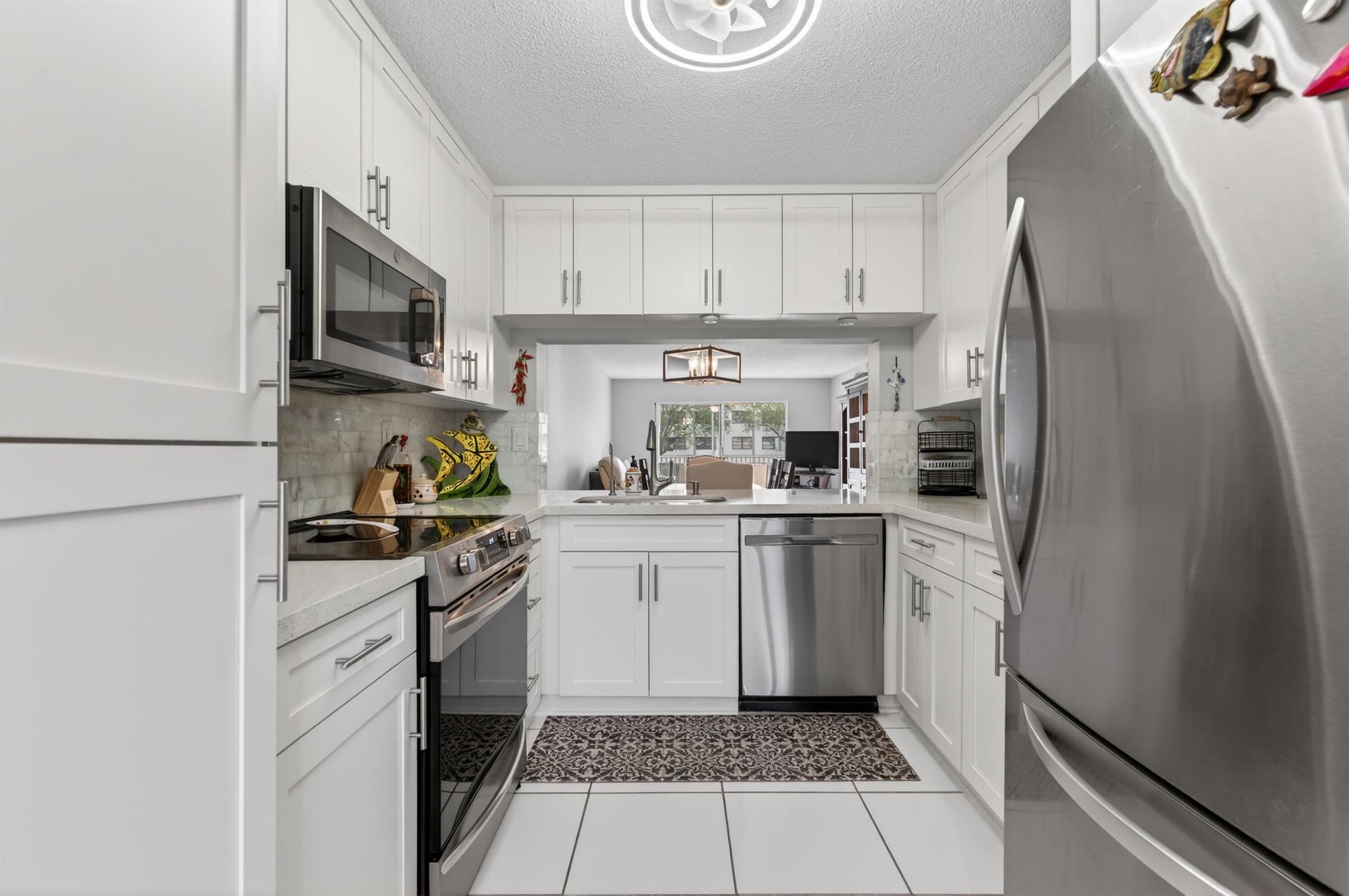 7142 S Devon Dr #210 Tamarac, FL 33321